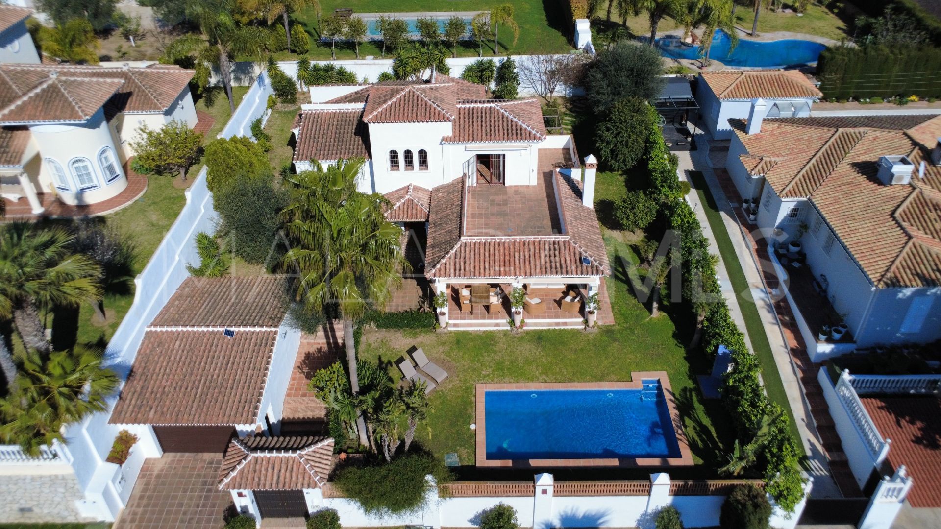 Se vende villa in Mijas Golf with 5 bedrooms