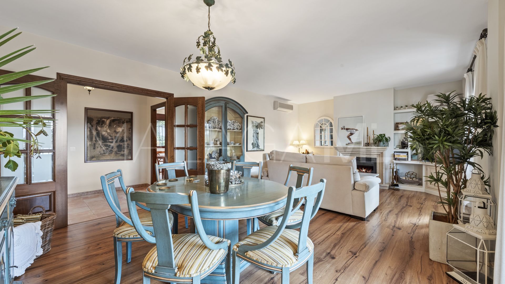 Villa for sale in Mijas Golf