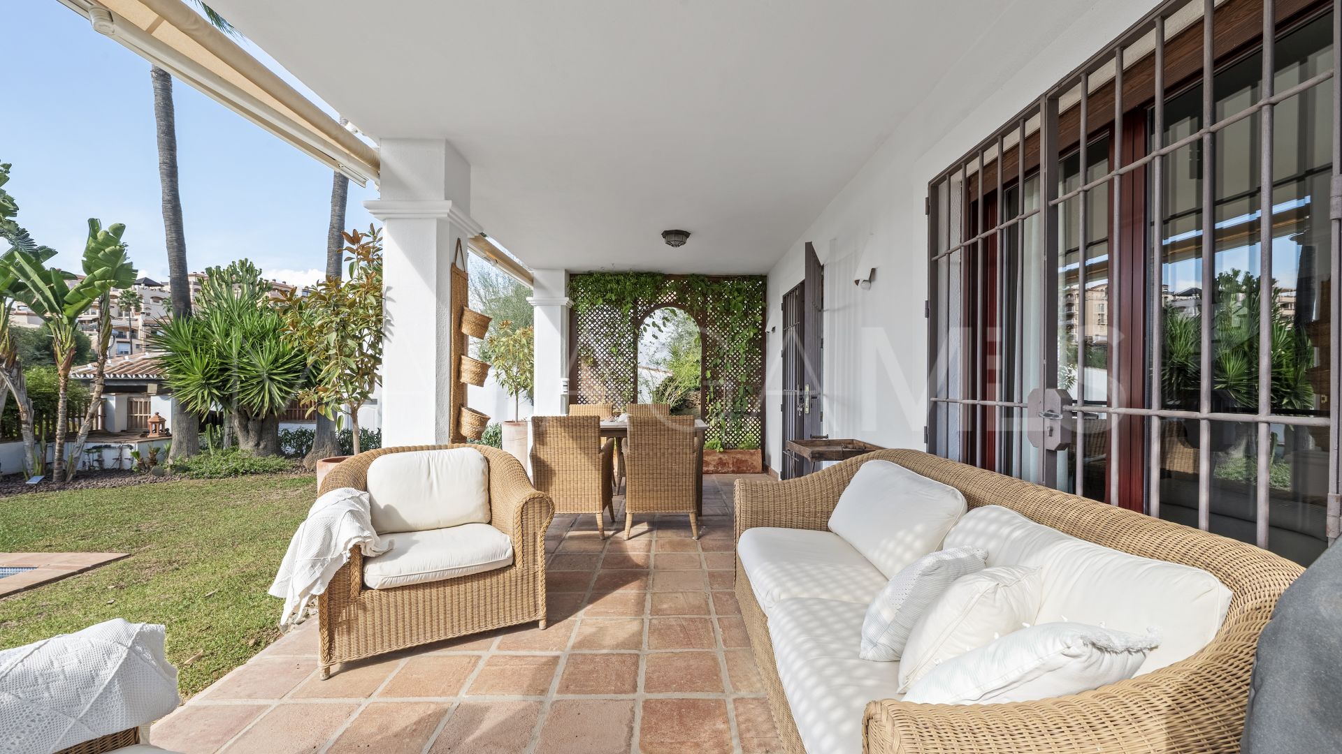 Villa for sale in Mijas Golf