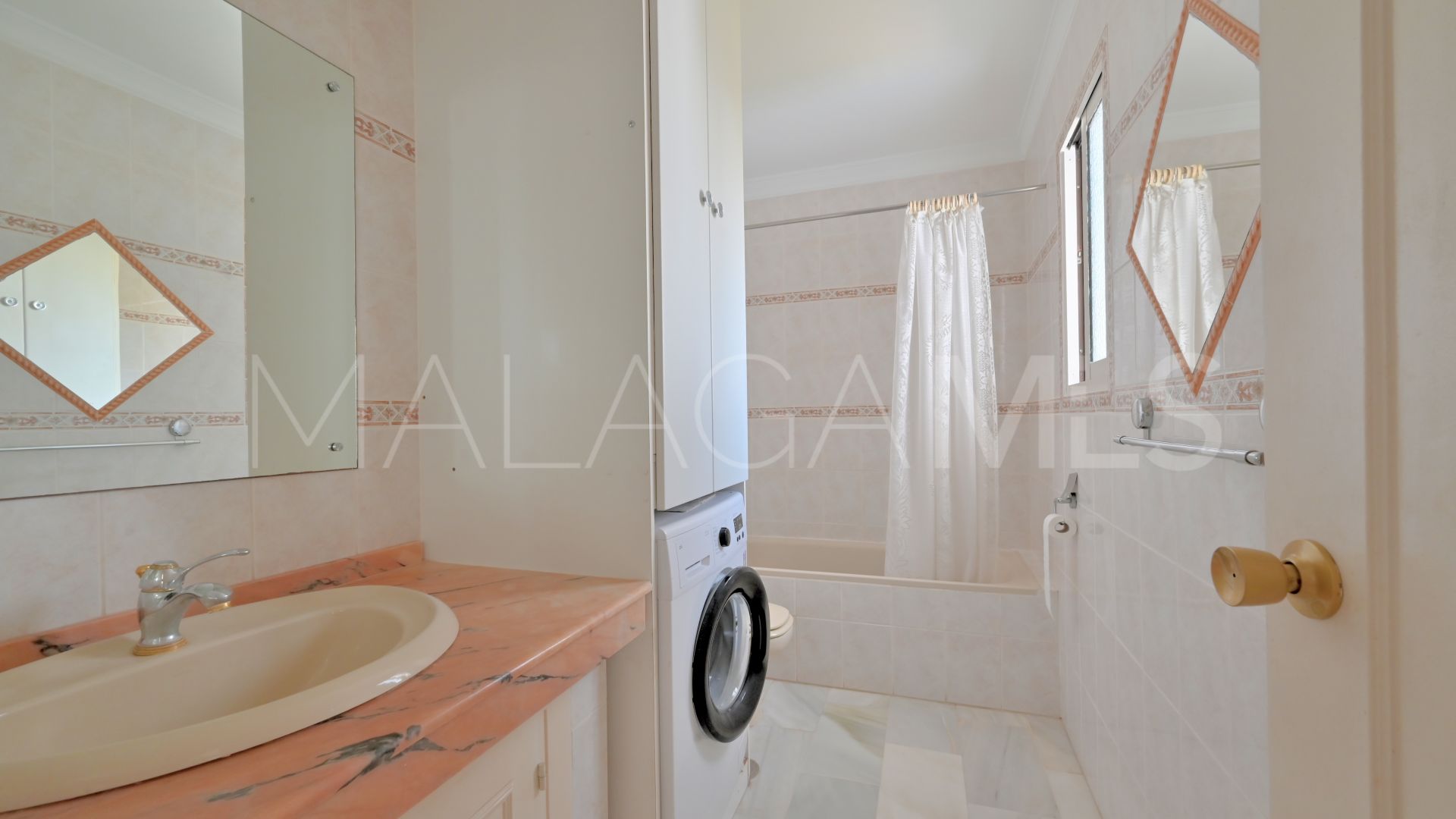 Appartement terrasse for sale in Calahonda