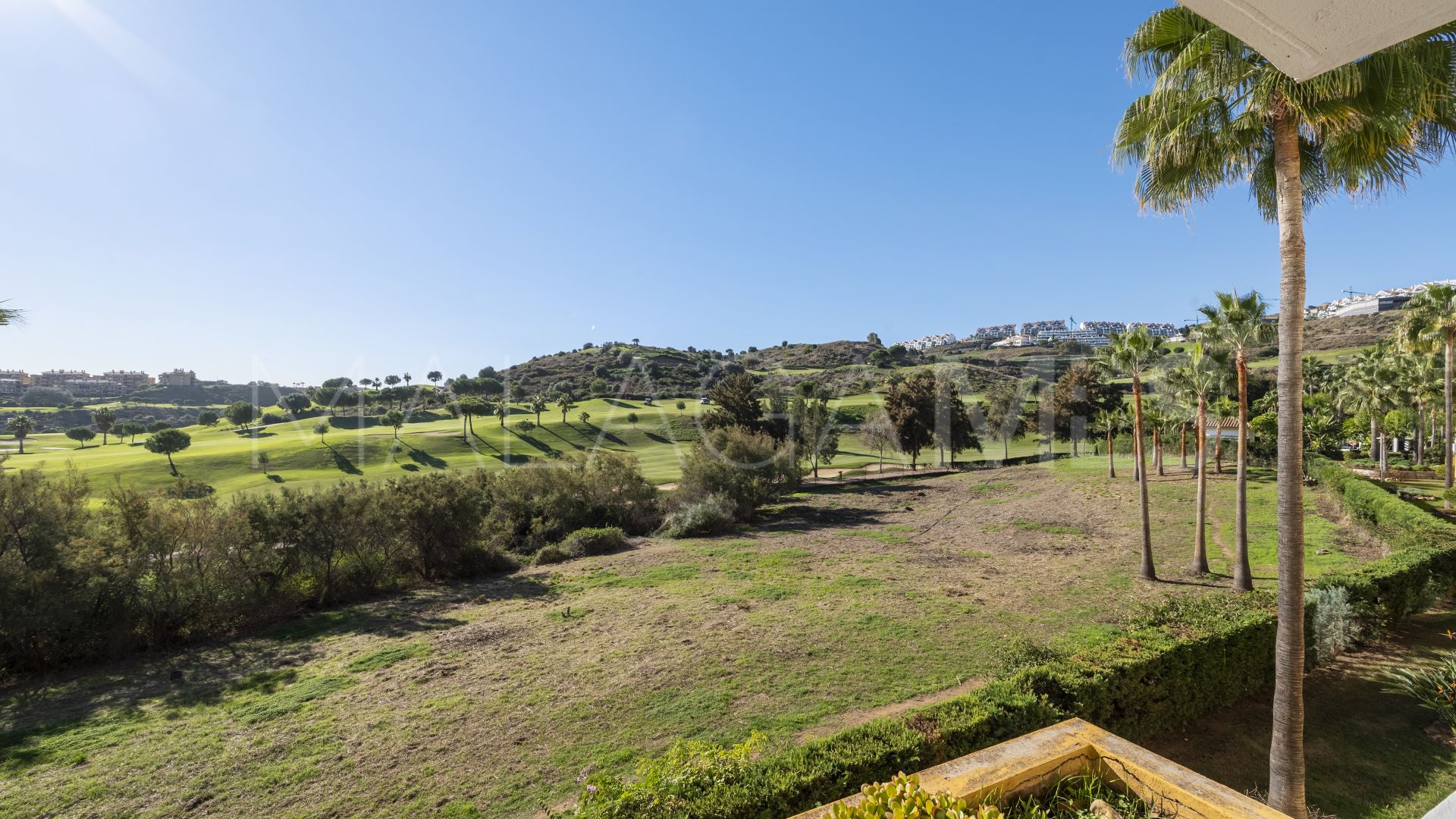 For sale apartment in Calanova Golf
