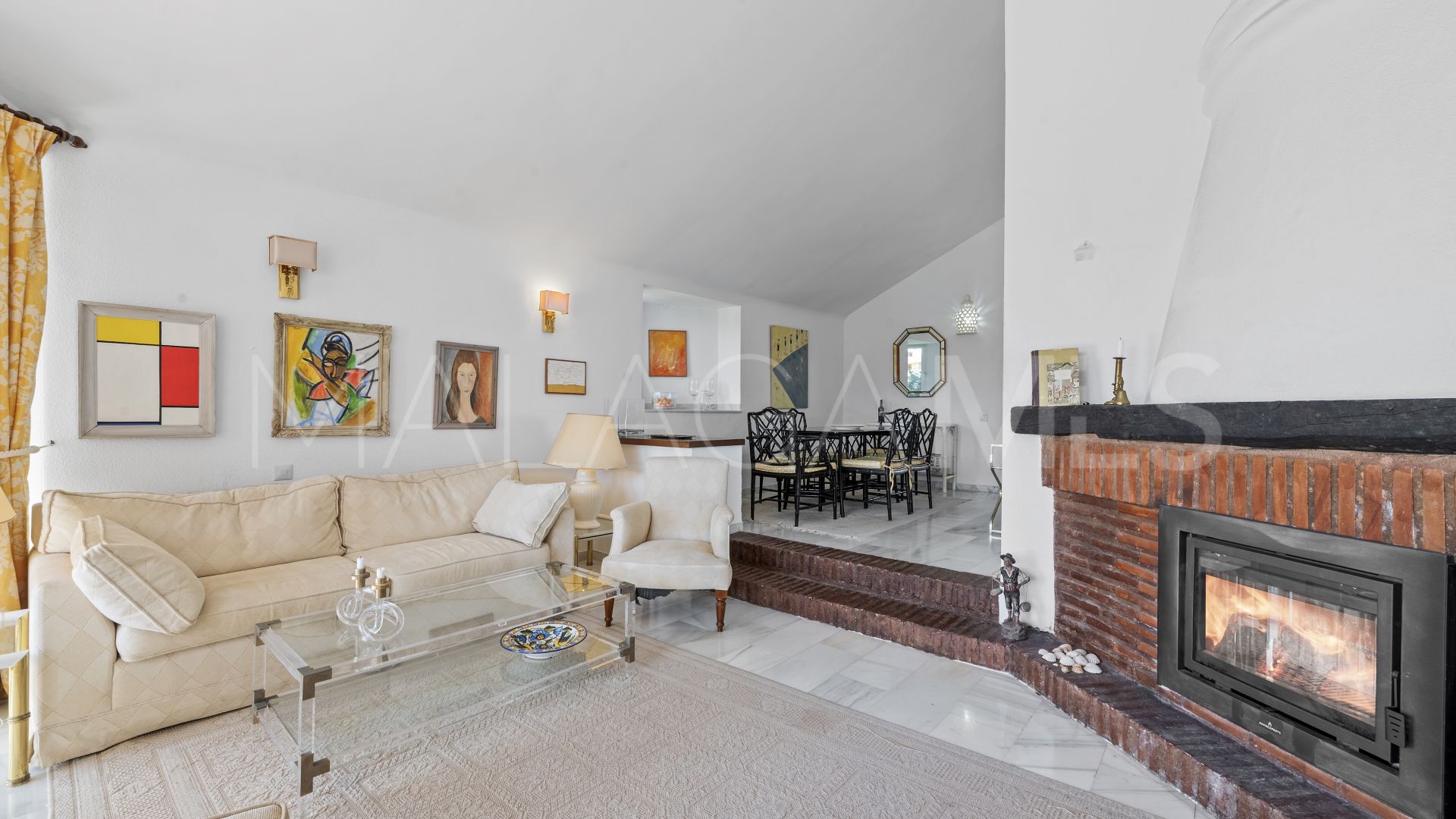 Duplex penthouse for sale in Calahonda