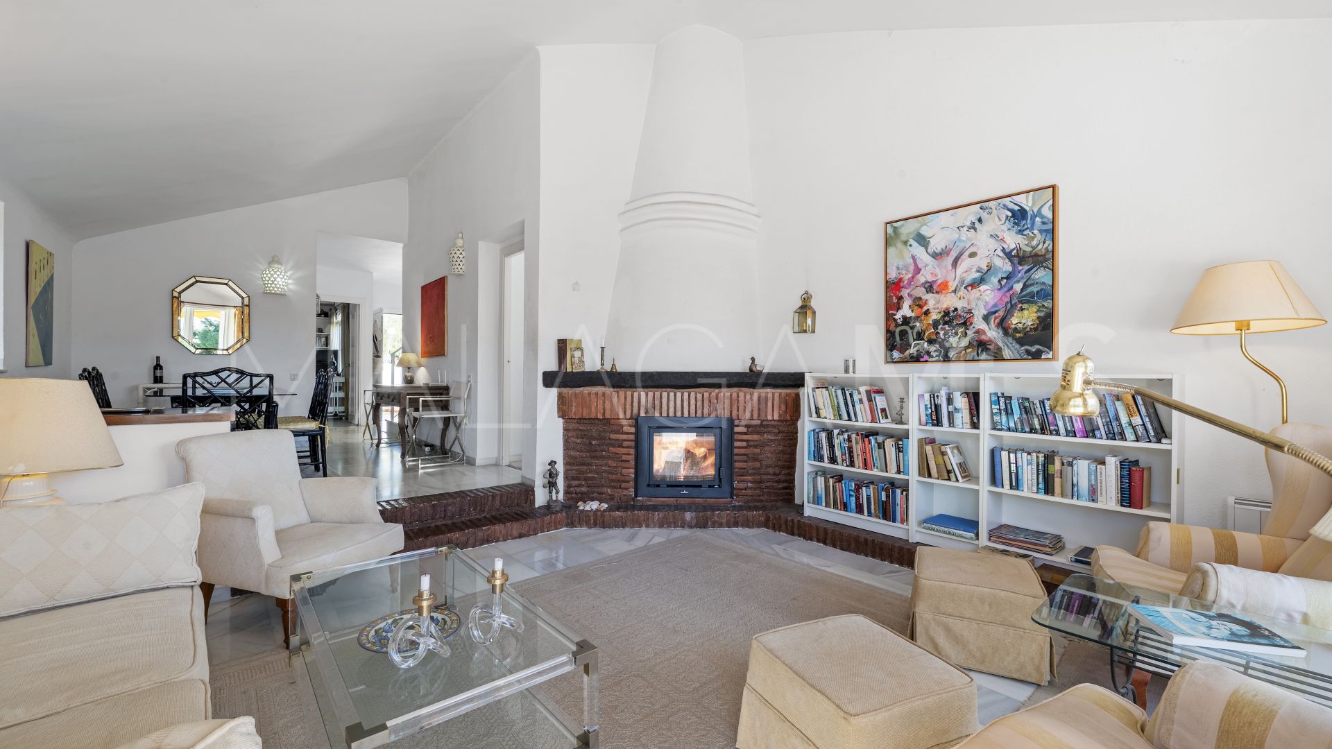 Duplex penthouse for sale in Calahonda