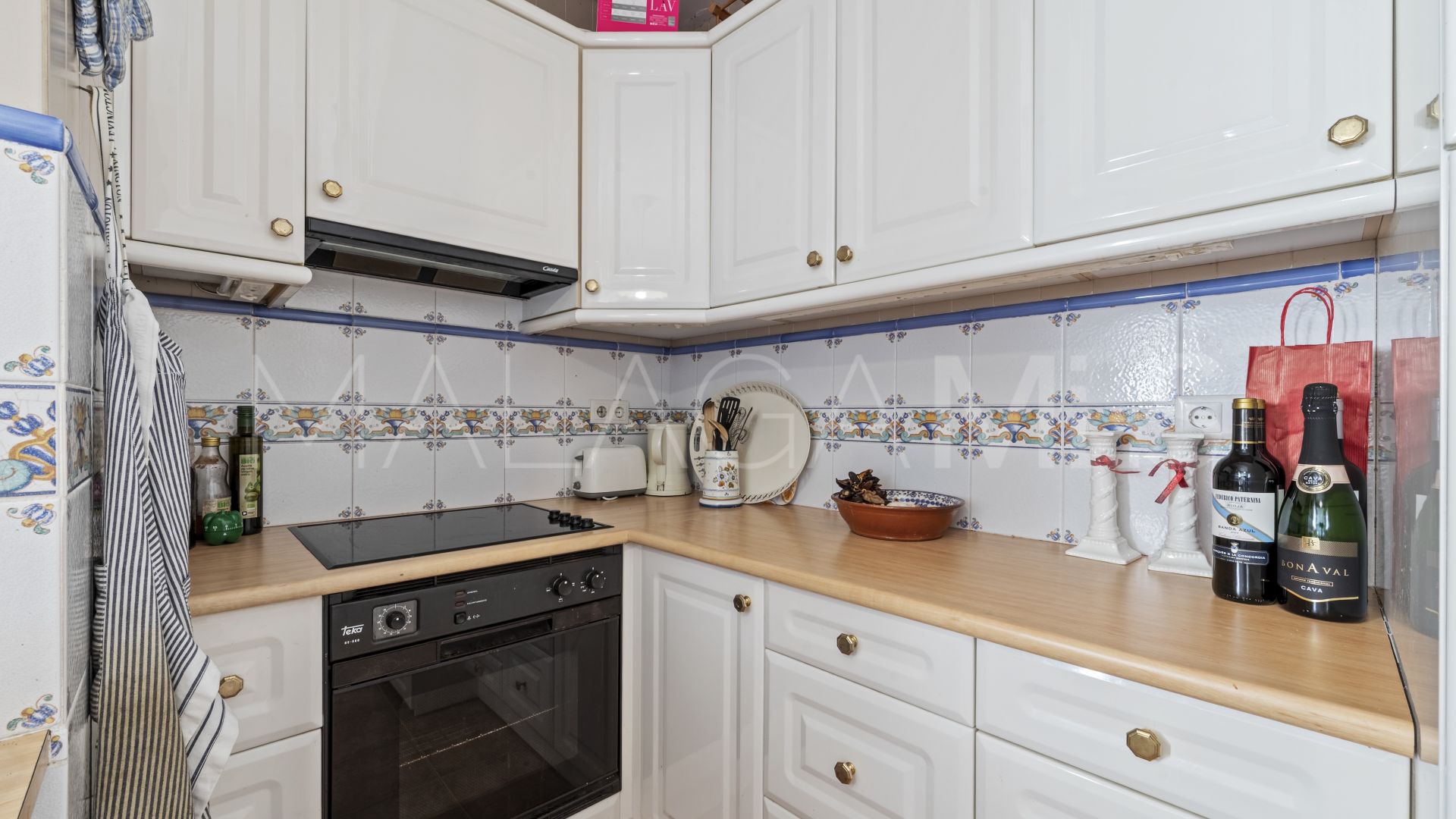 Duplex penthouse for sale in Calahonda