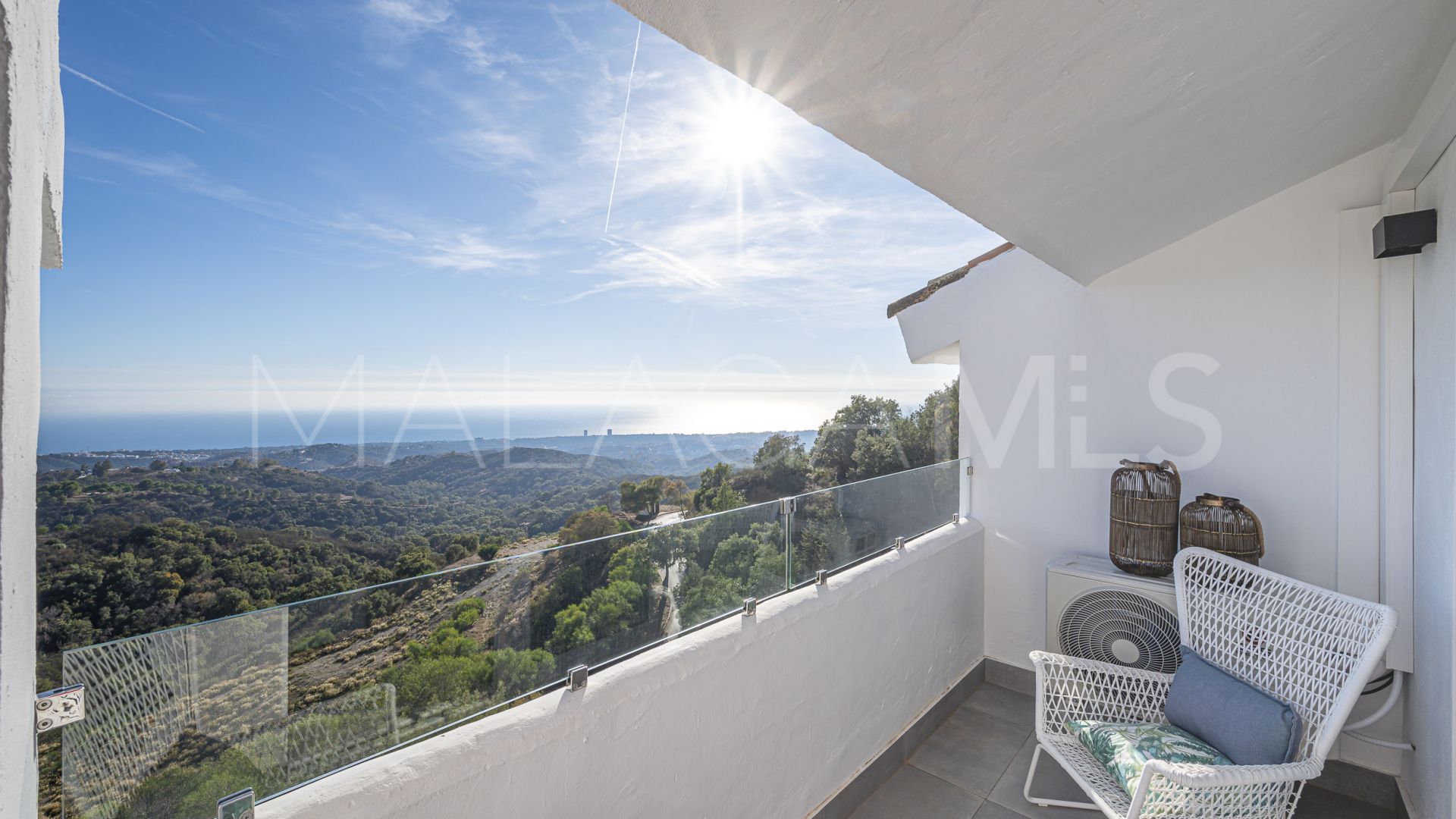 Penthaus for sale in Elviria