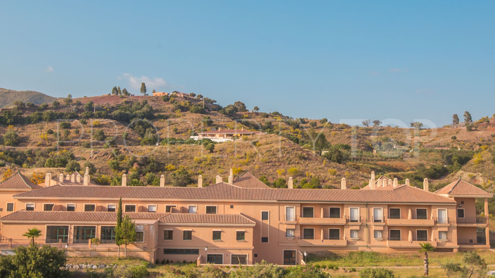 Inversión de 63 dormitorios en venta en Malaga - Este
