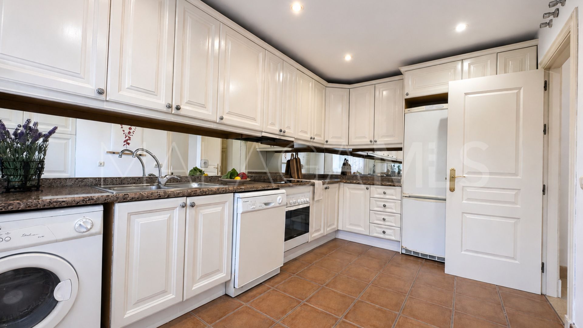 Buy apartamento de 2 bedrooms in La Mairena