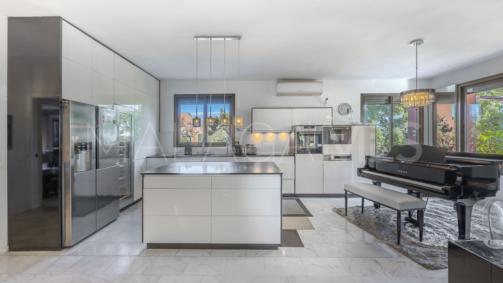 Apartamento a la venta with 3 bedrooms in La Mairena