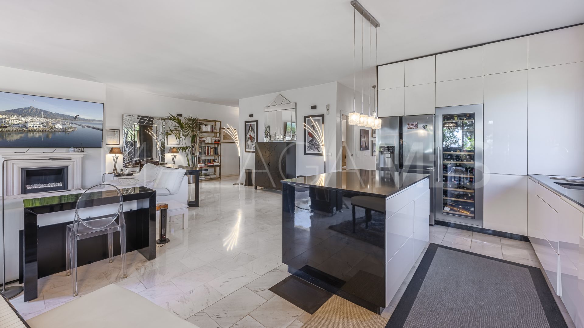 Apartamento a la venta with 3 bedrooms in La Mairena