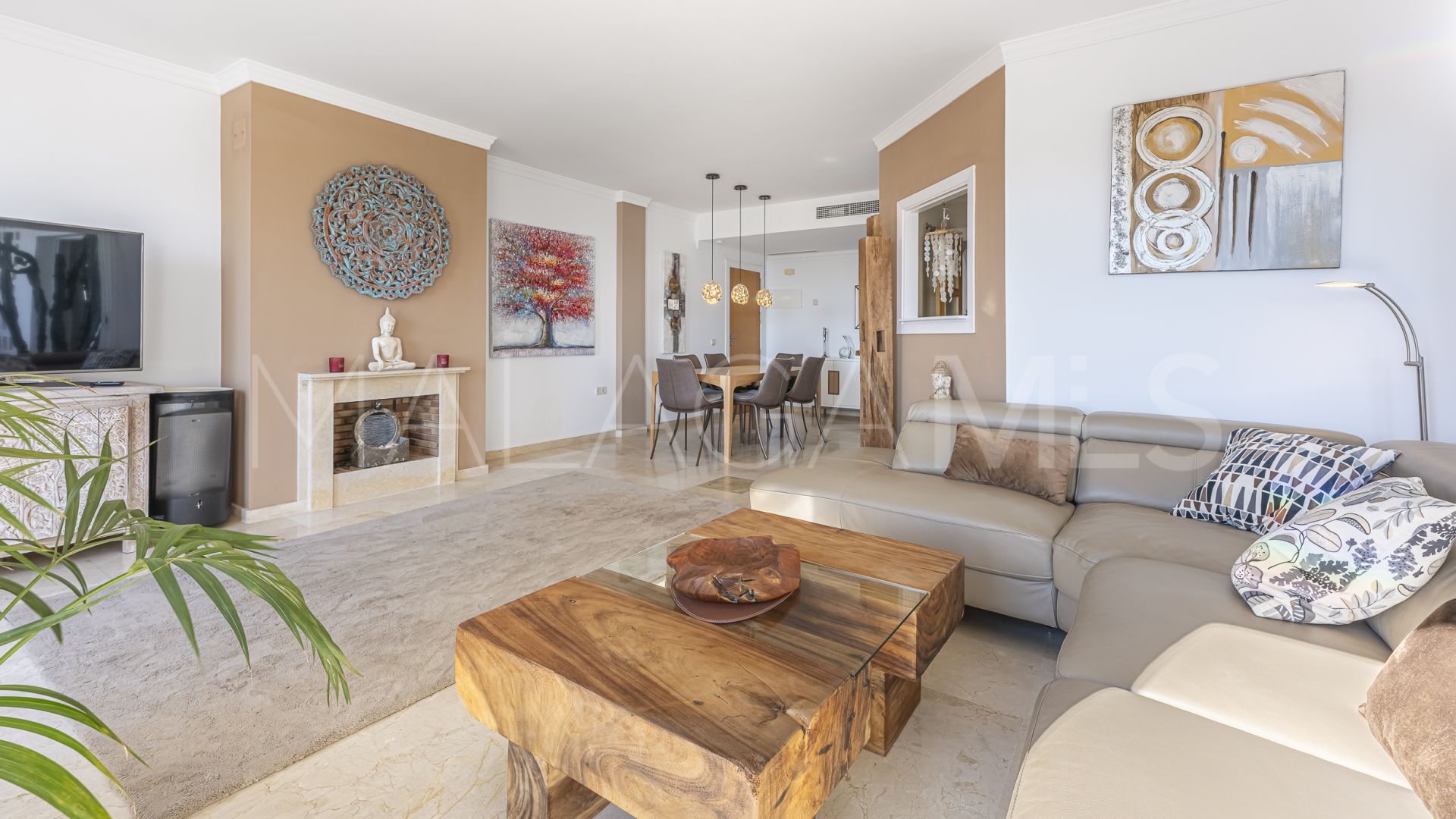 3 bedrooms apartment in La Mairena for sale