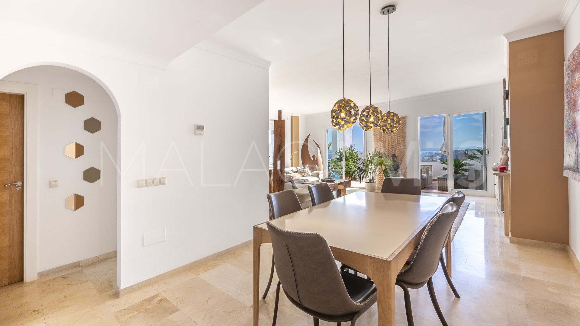 3 bedrooms apartment in La Mairena for sale