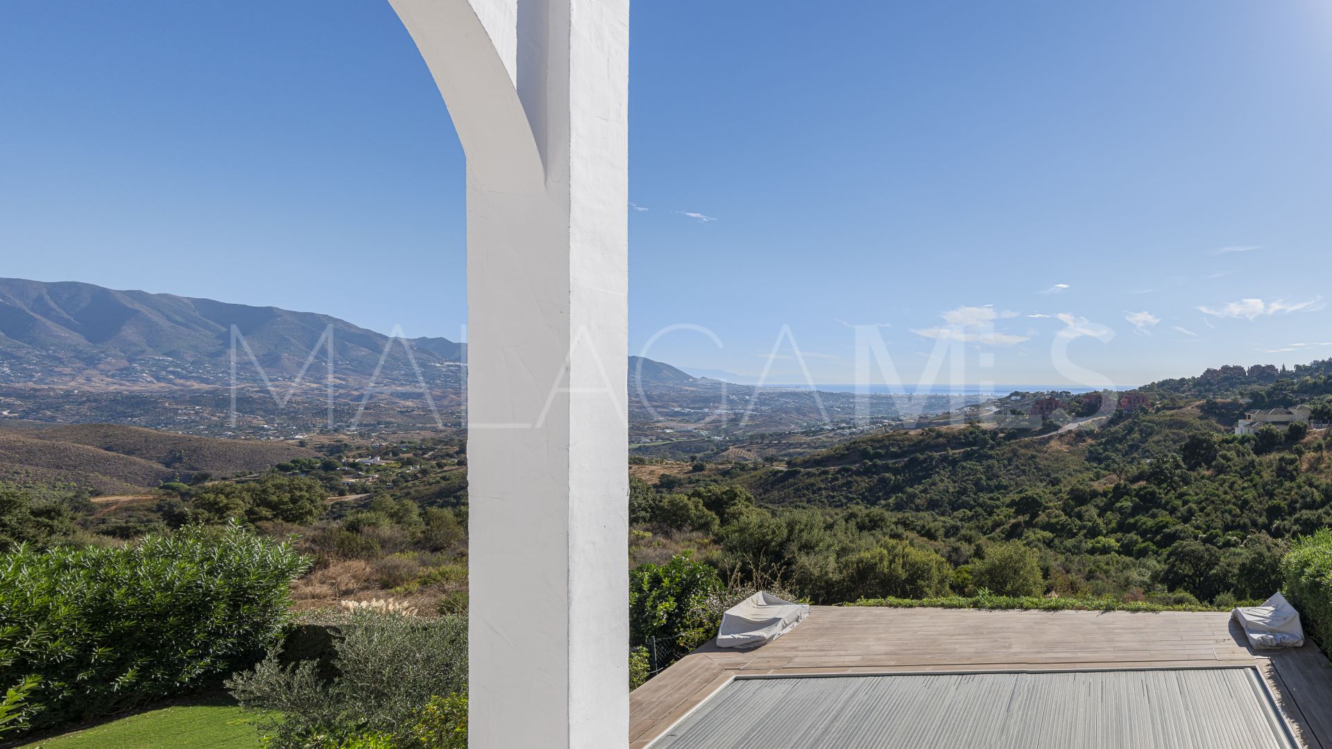 3 bedrooms apartment in La Mairena for sale