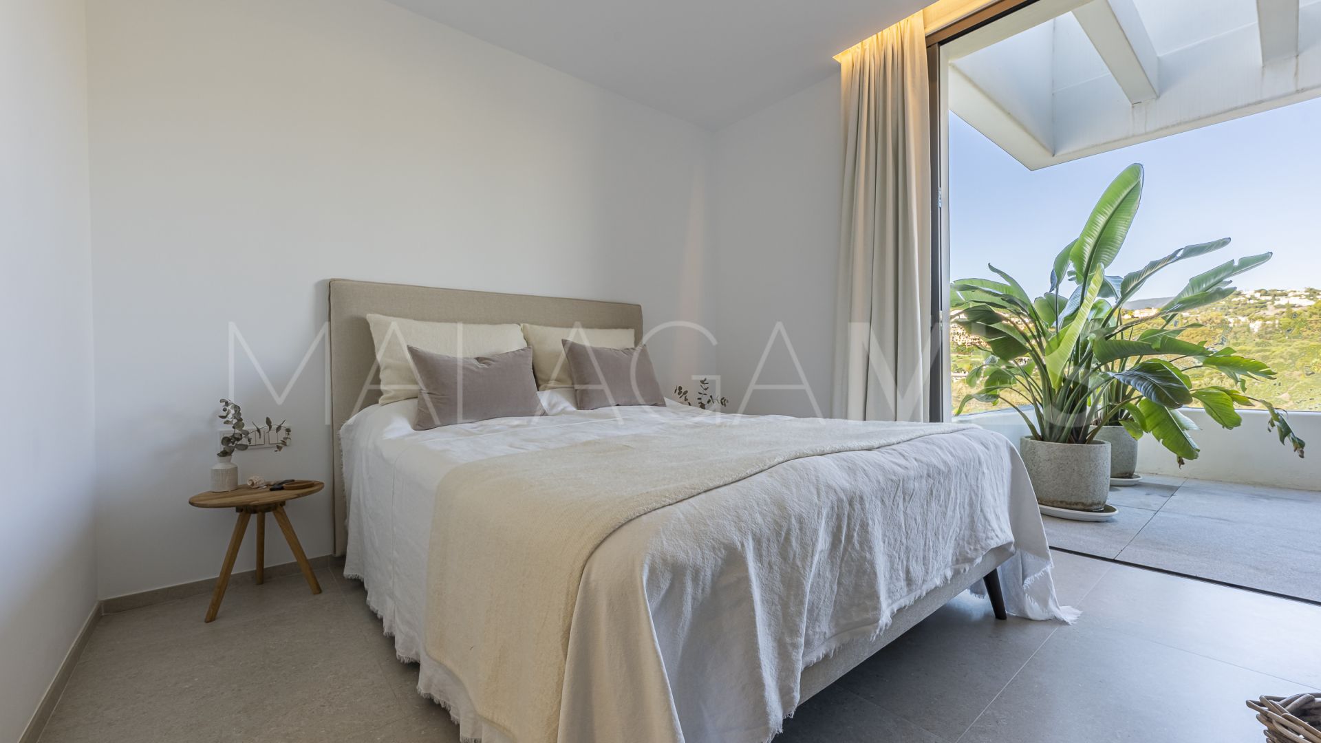 Lägenhet for sale in Benahavis