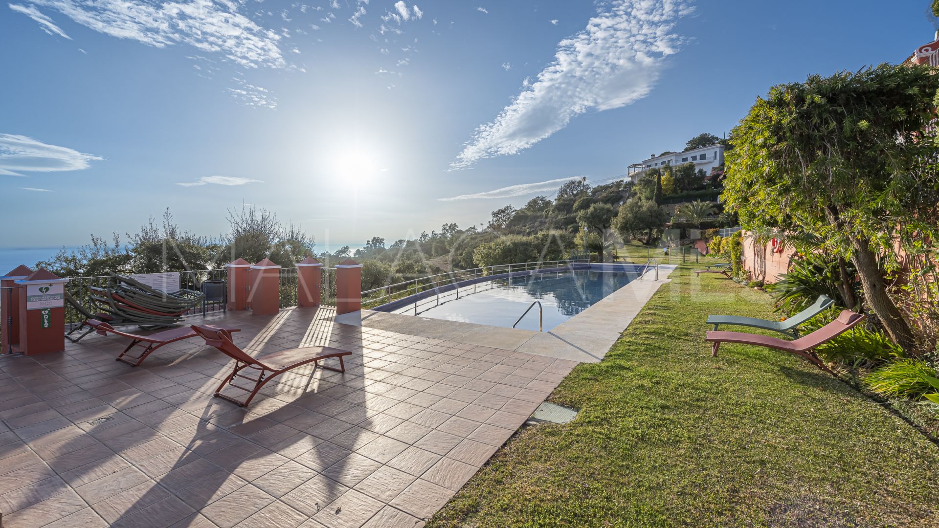 For sale 2 bedrooms penthouse in La Mairena