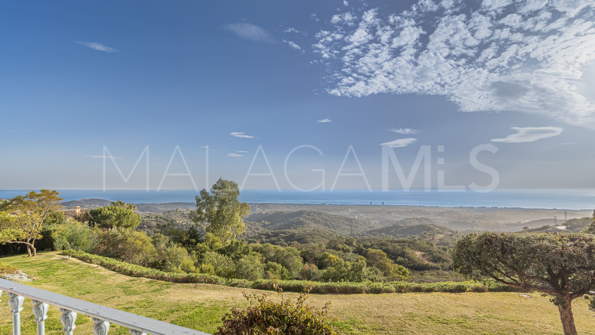 For sale 2 bedrooms penthouse in La Mairena