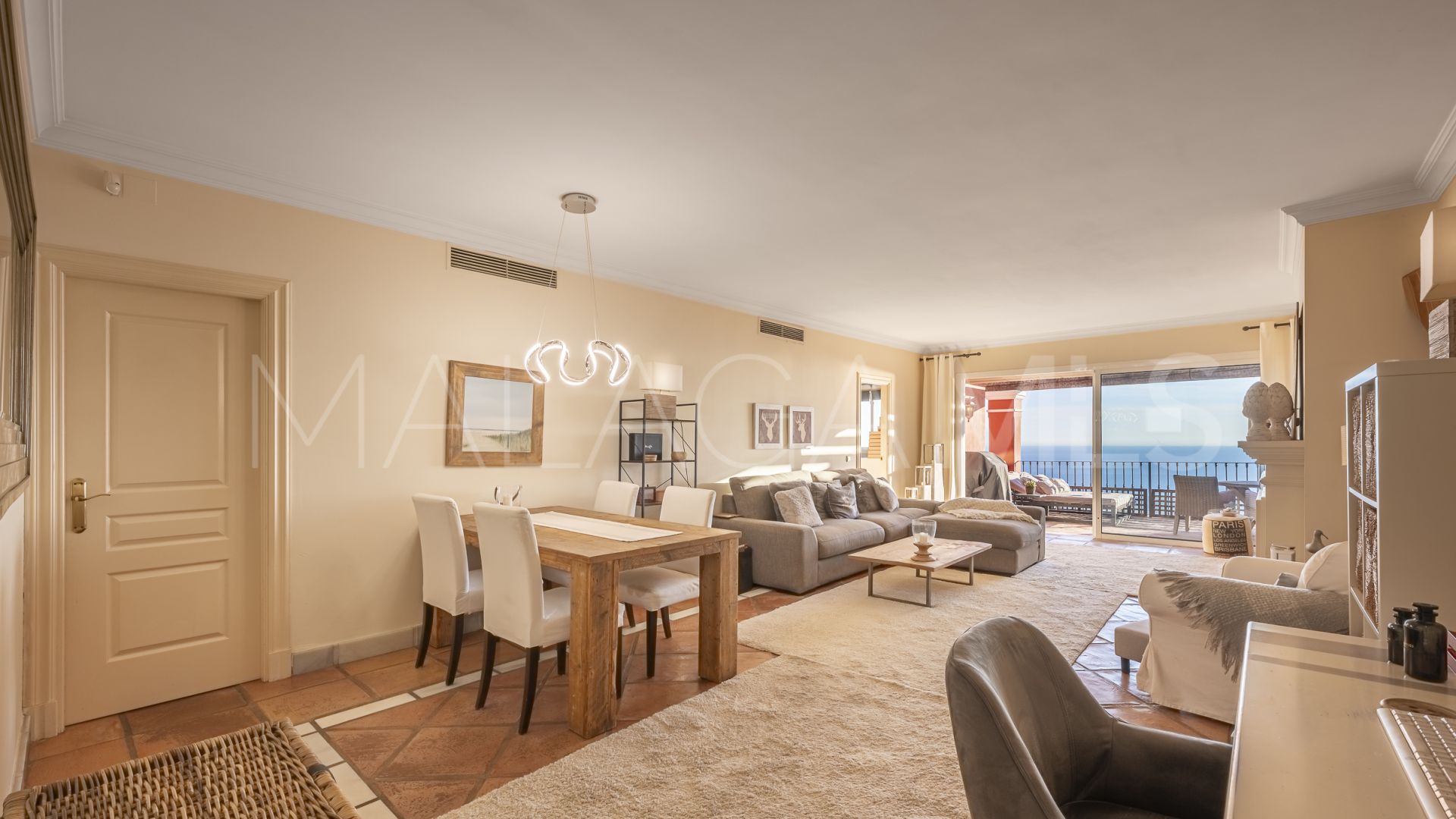 For sale 2 bedrooms penthouse in La Mairena