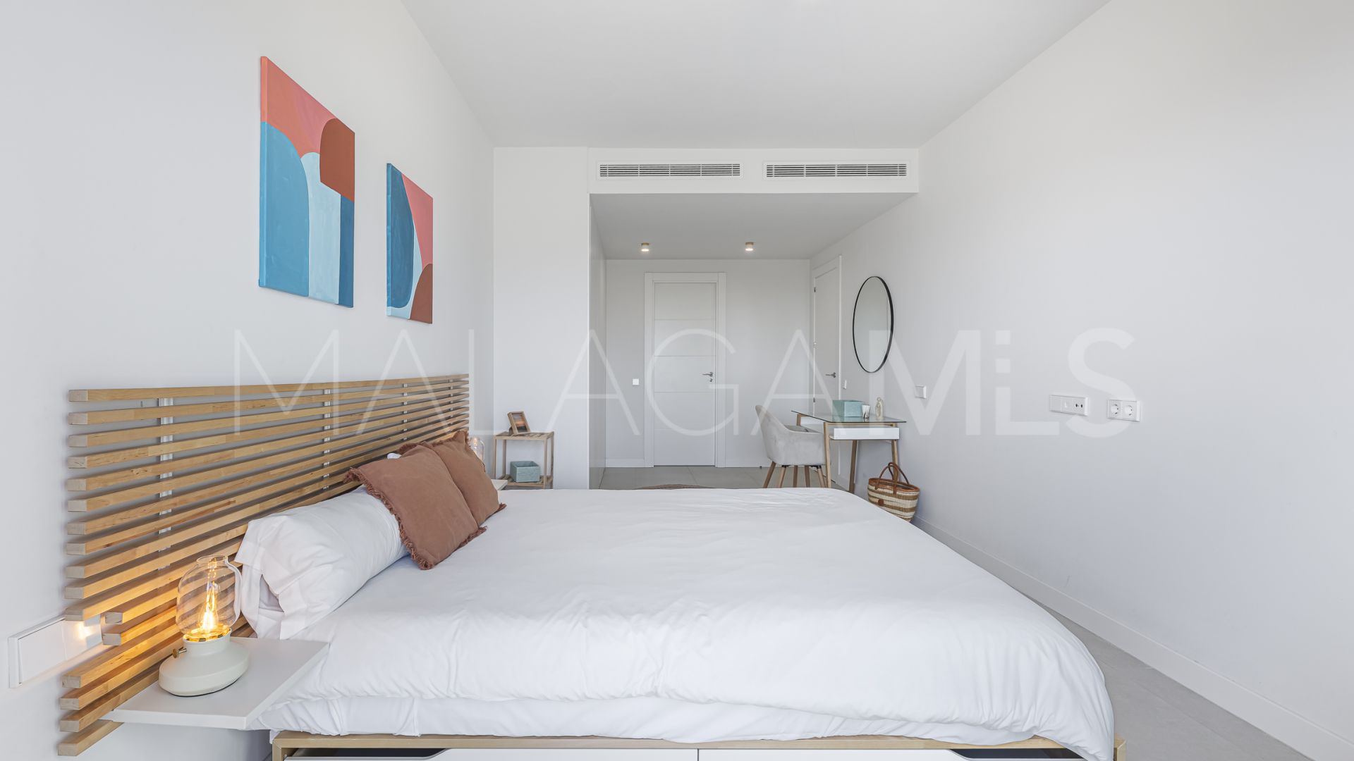 For sale apartment in Mijas Costa