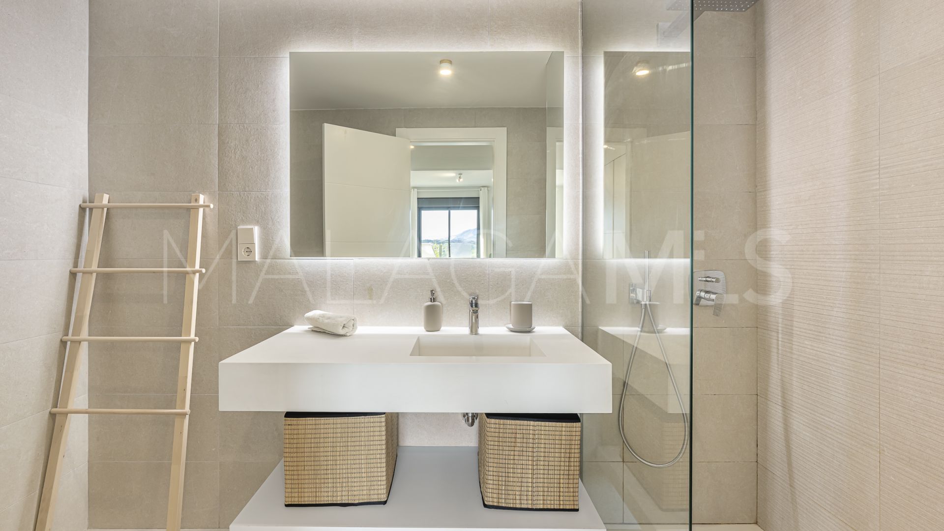 For sale apartment in Mijas Costa