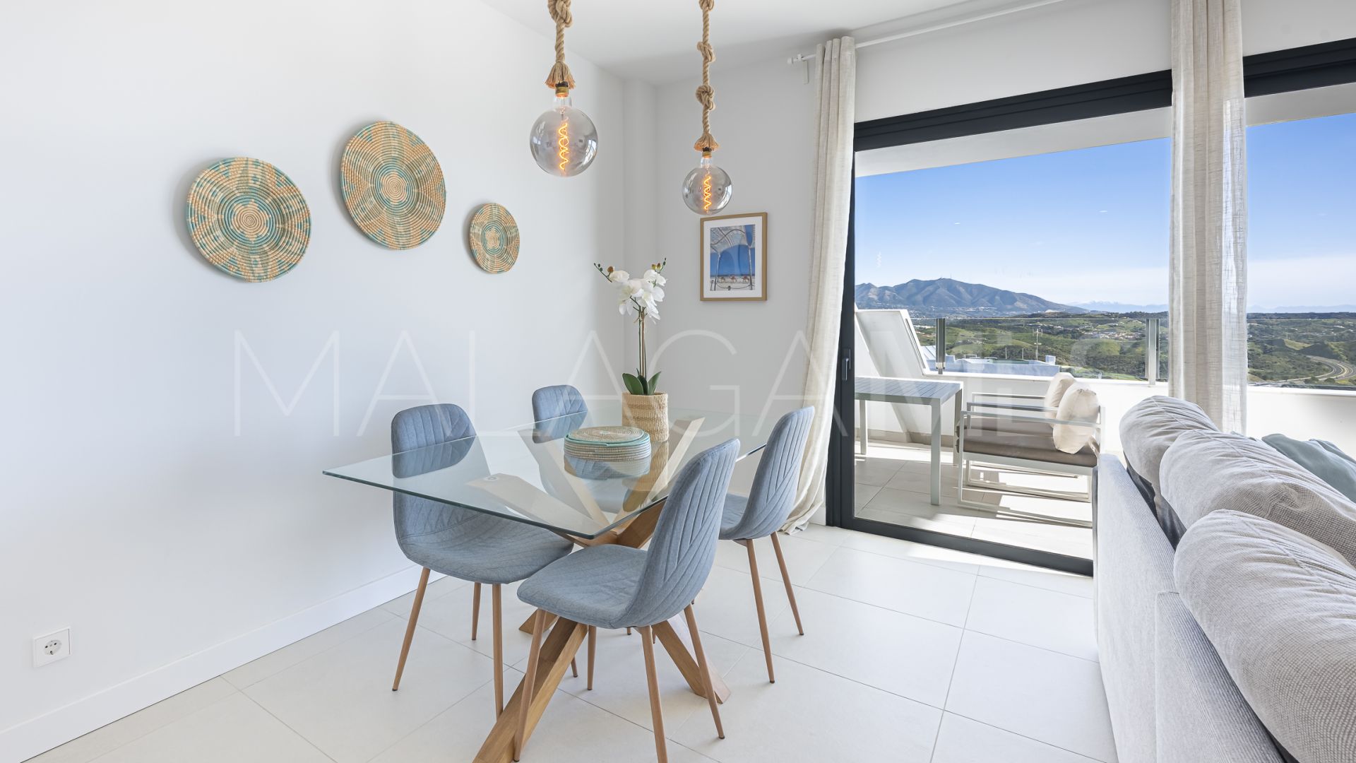 Apartamento a la venta in Mijas