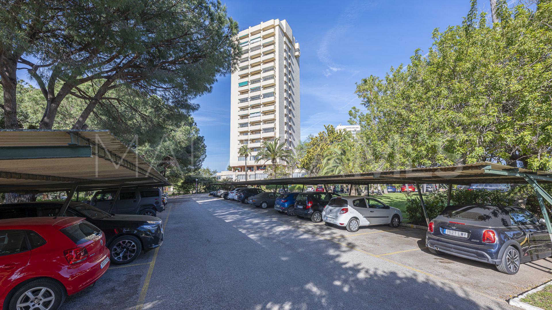 Lägenhet for sale in Elviria