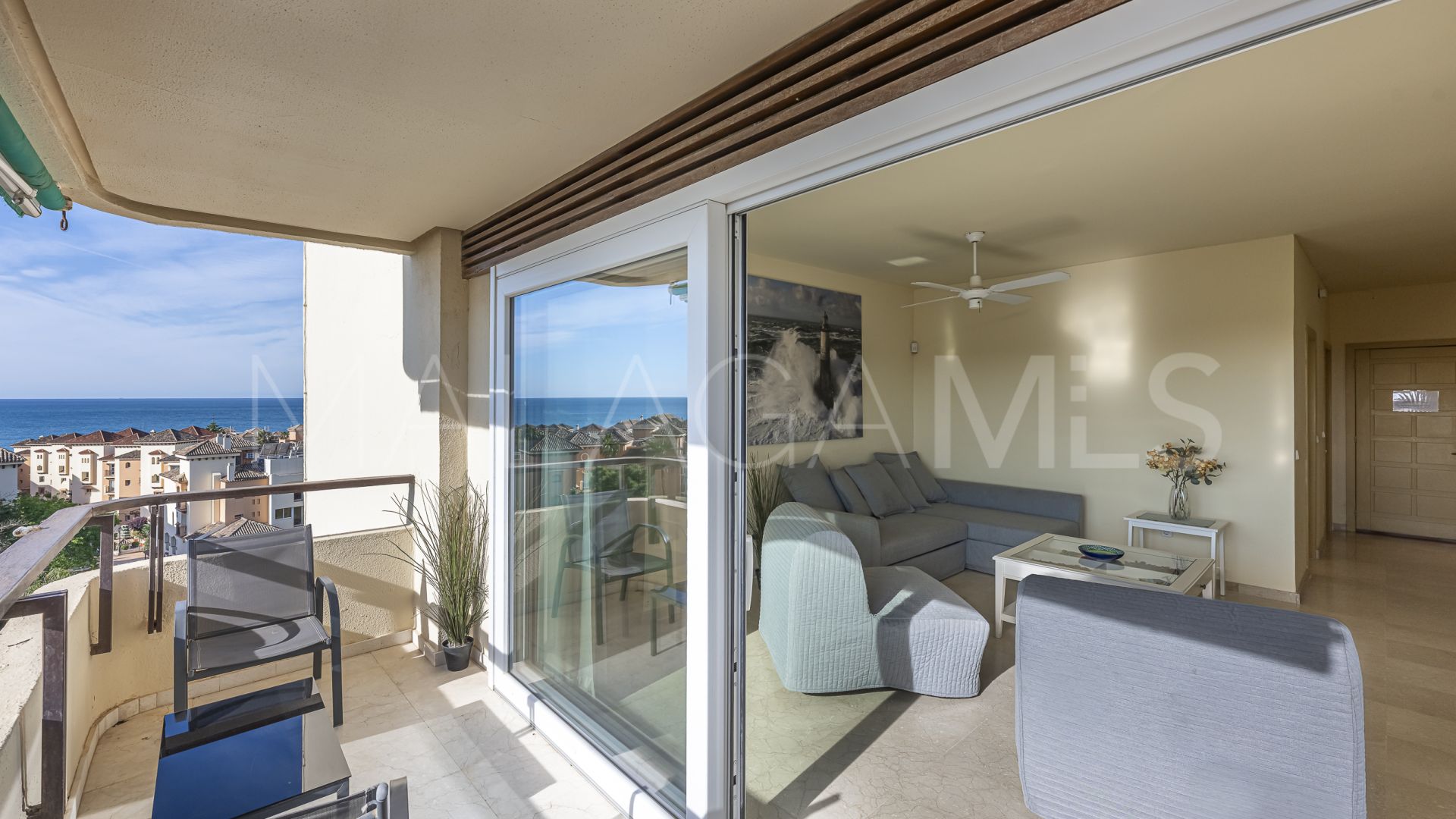 Lägenhet for sale in Elviria