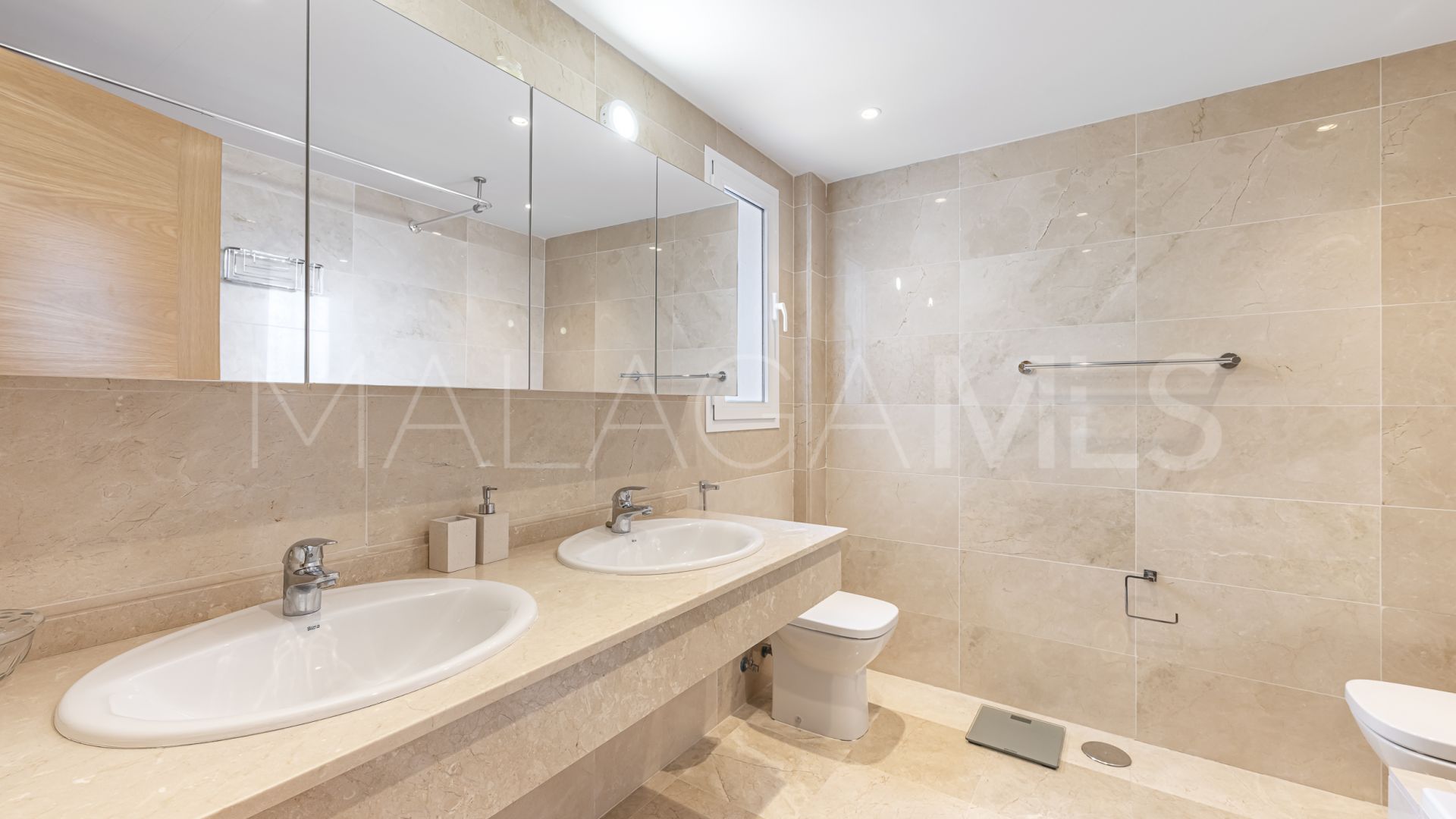 For sale apartment in La Mairena with 3 bedrooms