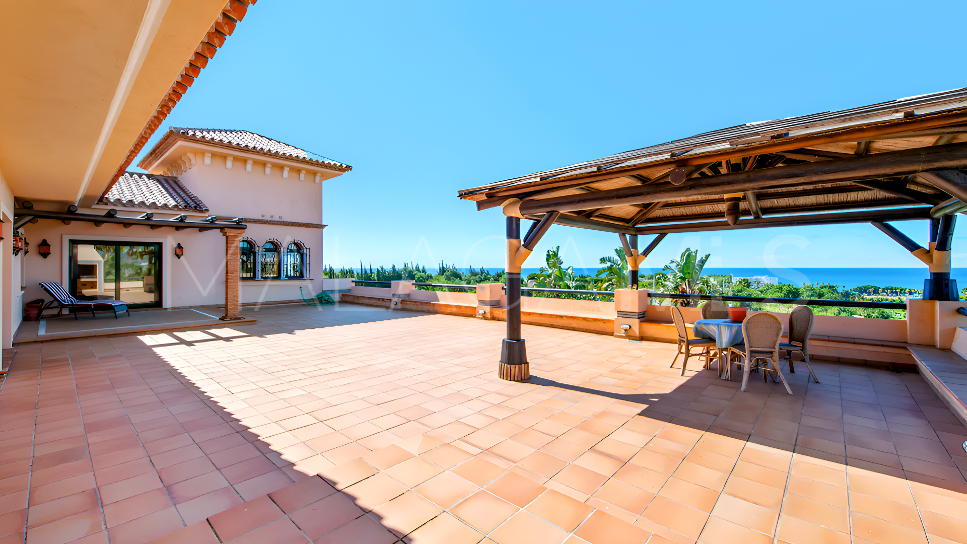 Villa for sale in Estepona Ost