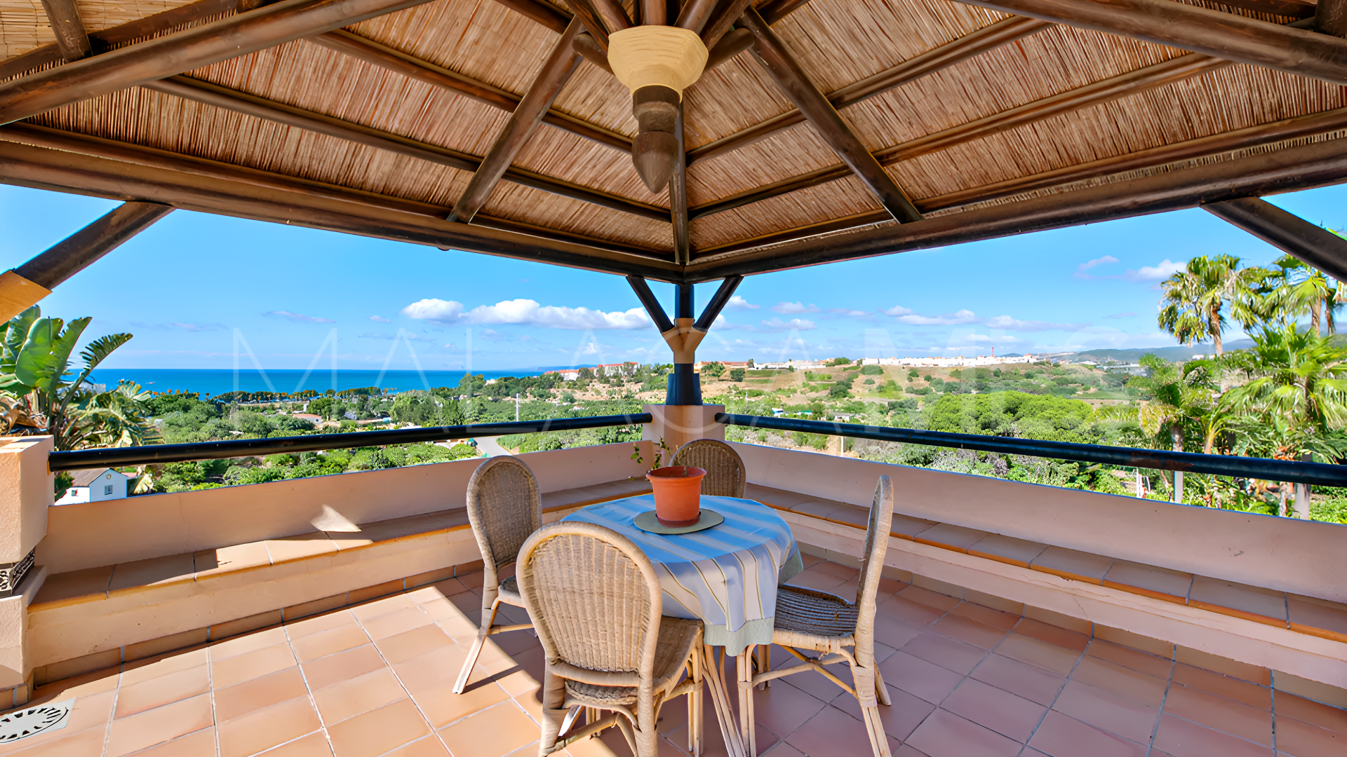 Villa for sale in Estepona Ost