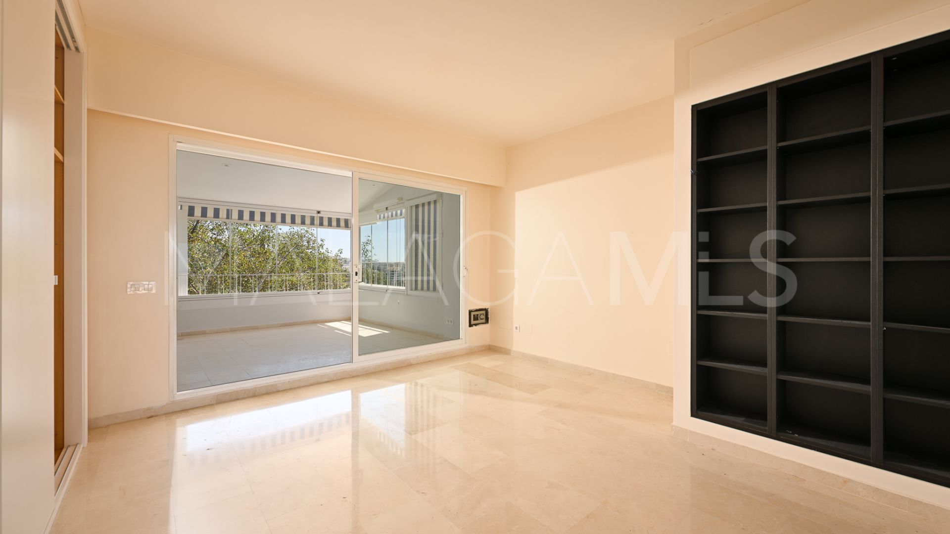 Apartment for sale in Rio Real