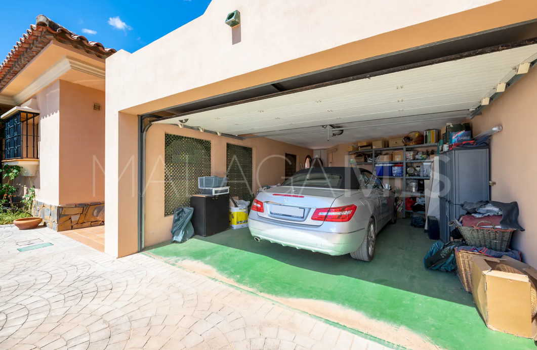 For sale Estepona East 5 bedrooms finca