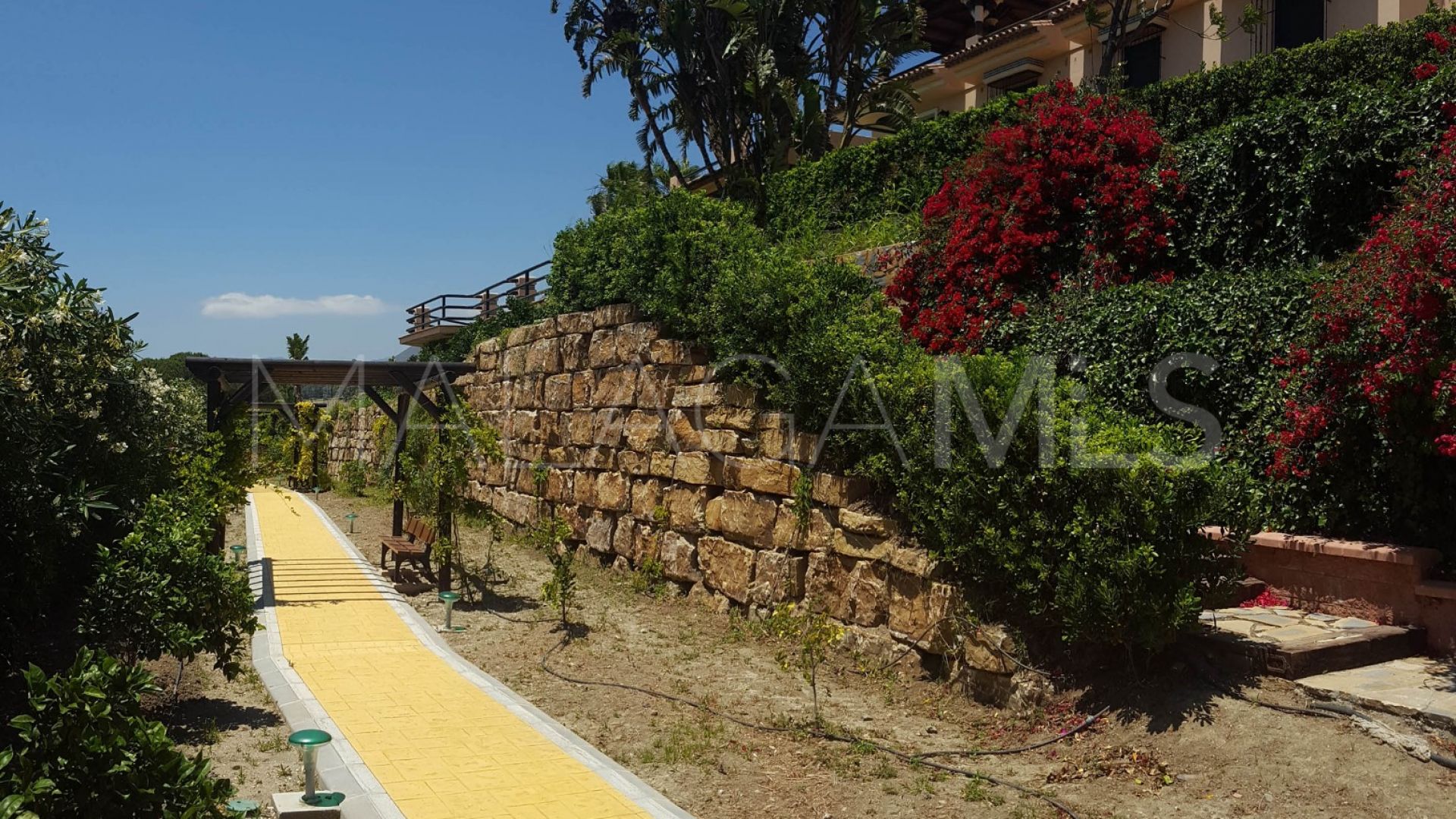 For sale Estepona East 5 bedrooms finca