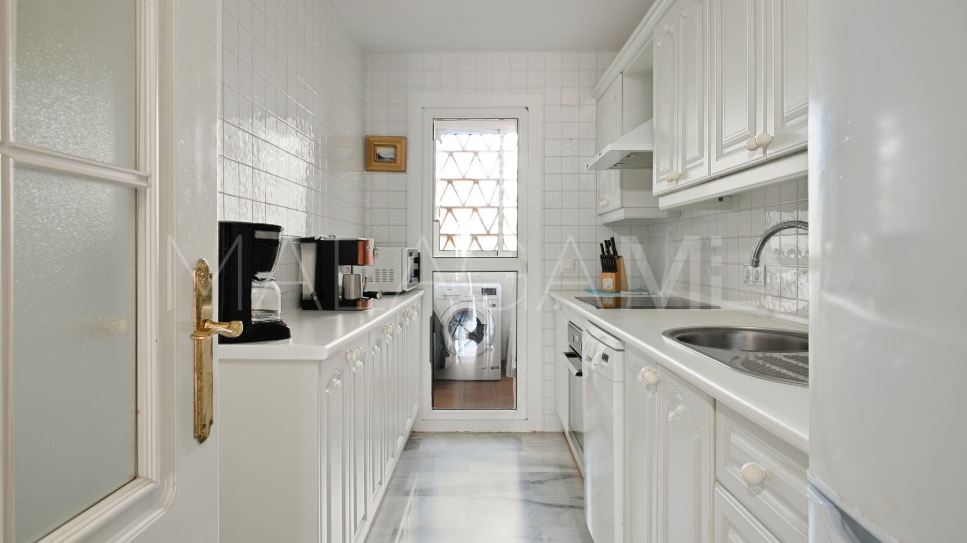 Lägenhet for sale in Calahonda