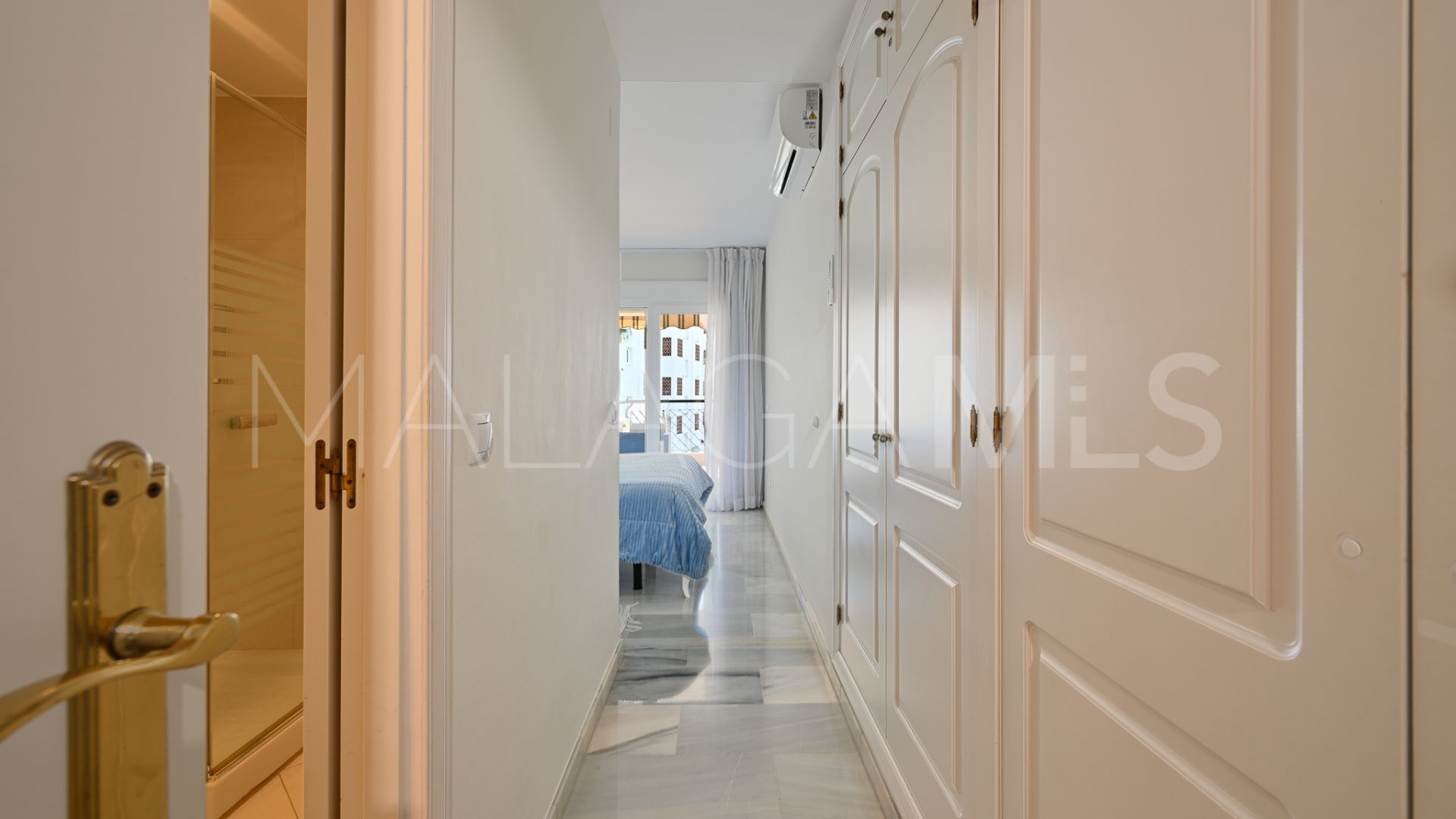 Lägenhet for sale in Calahonda