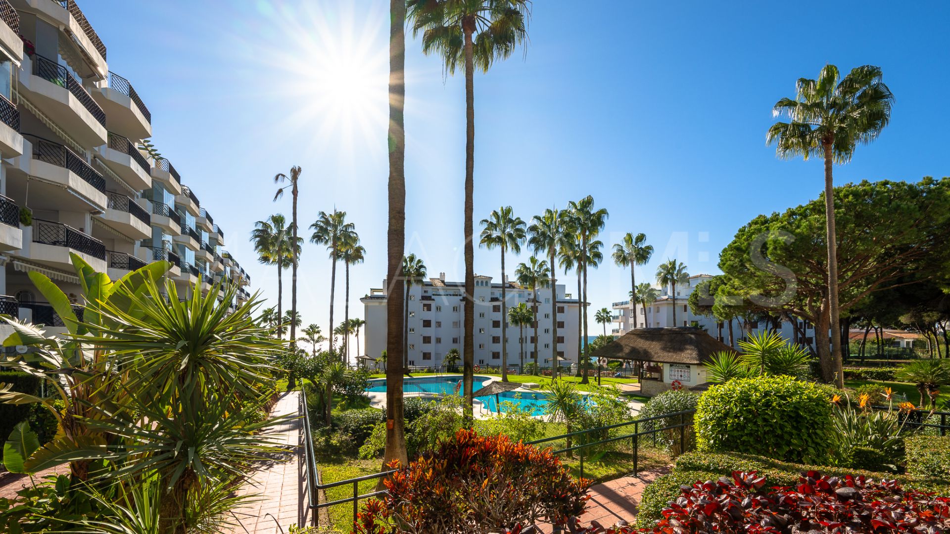 Lägenhet for sale in Calahonda