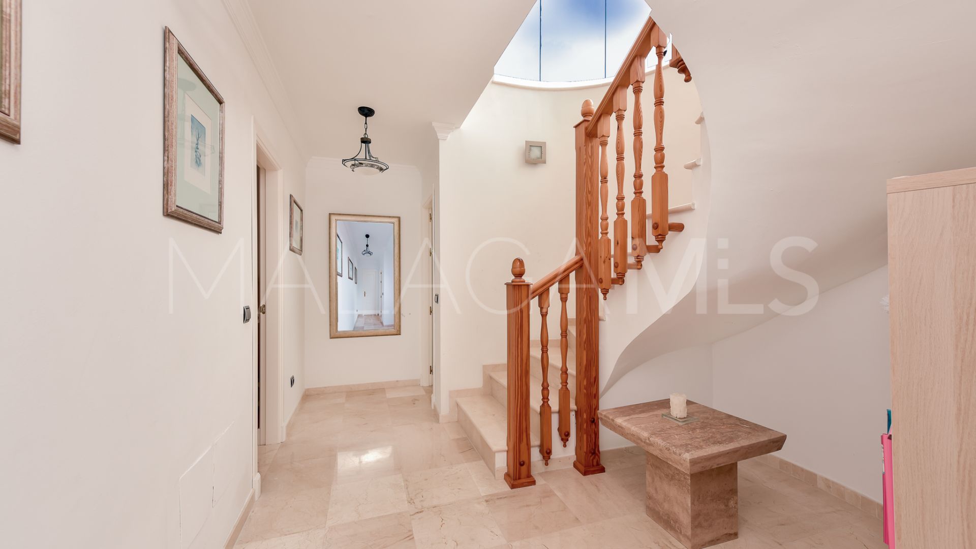 Villa for sale in Sitio de Calahonda