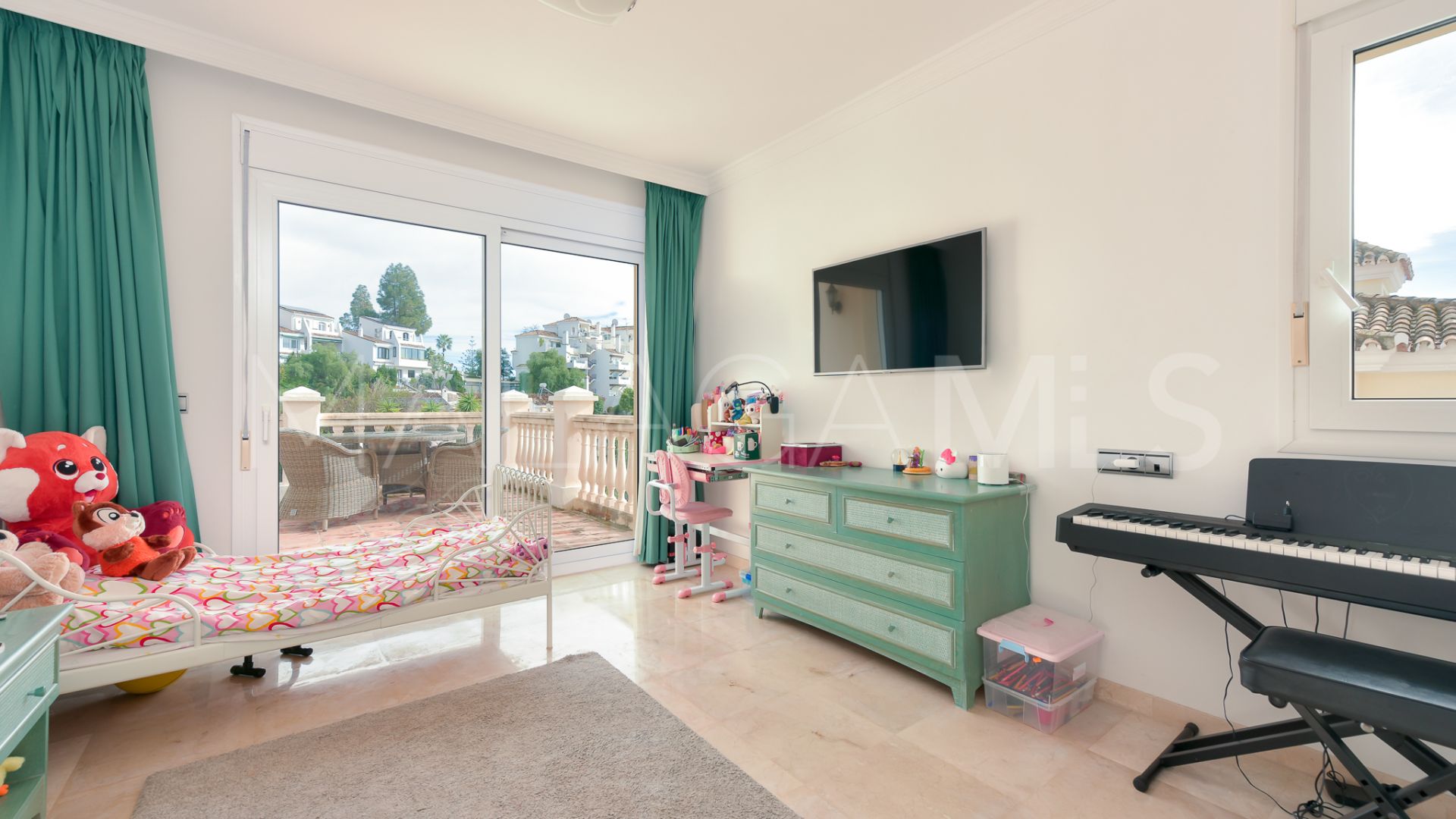 Villa for sale in Sitio de Calahonda