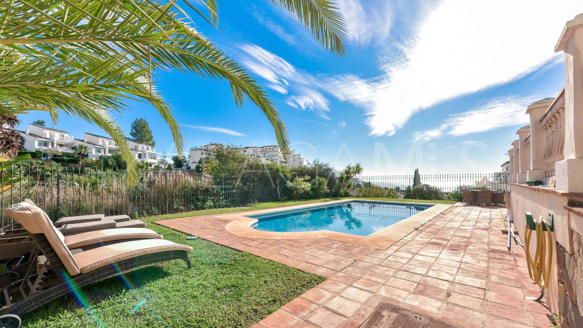 Villa for sale in Sitio de Calahonda