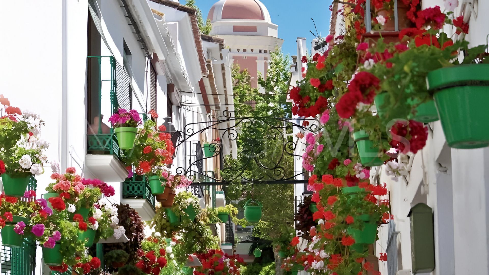 Reihenhaus for sale in Estepona Stadt