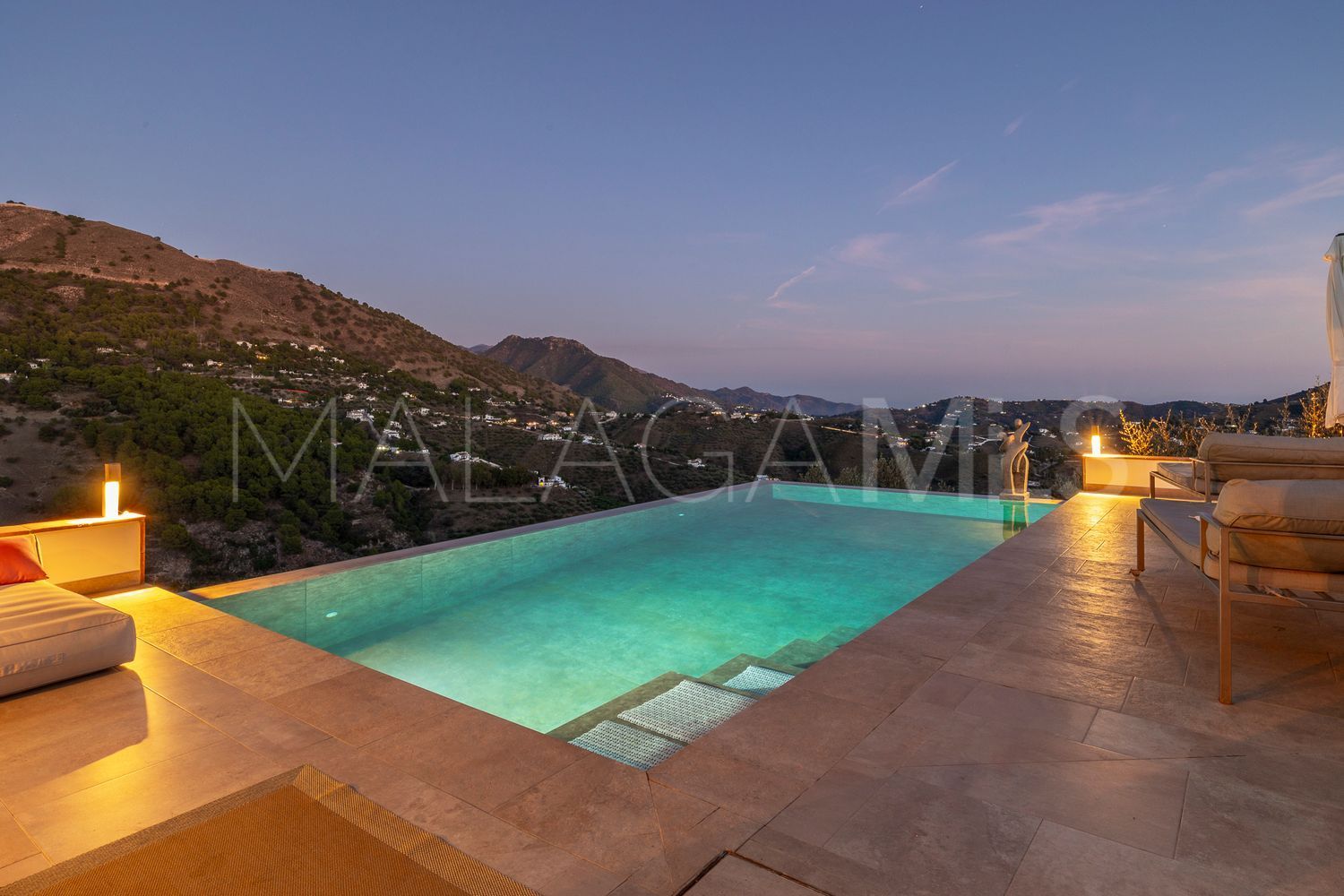 Maison de campagne for sale in Competa