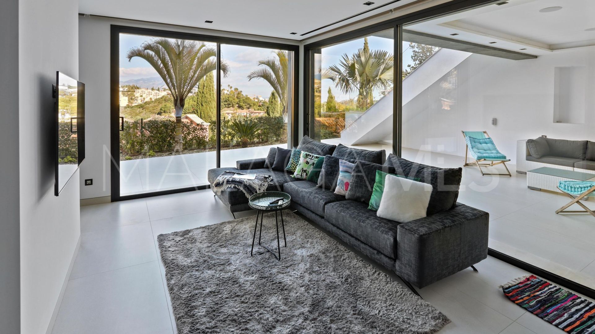 Villa for sale in Los Flamingos Golf