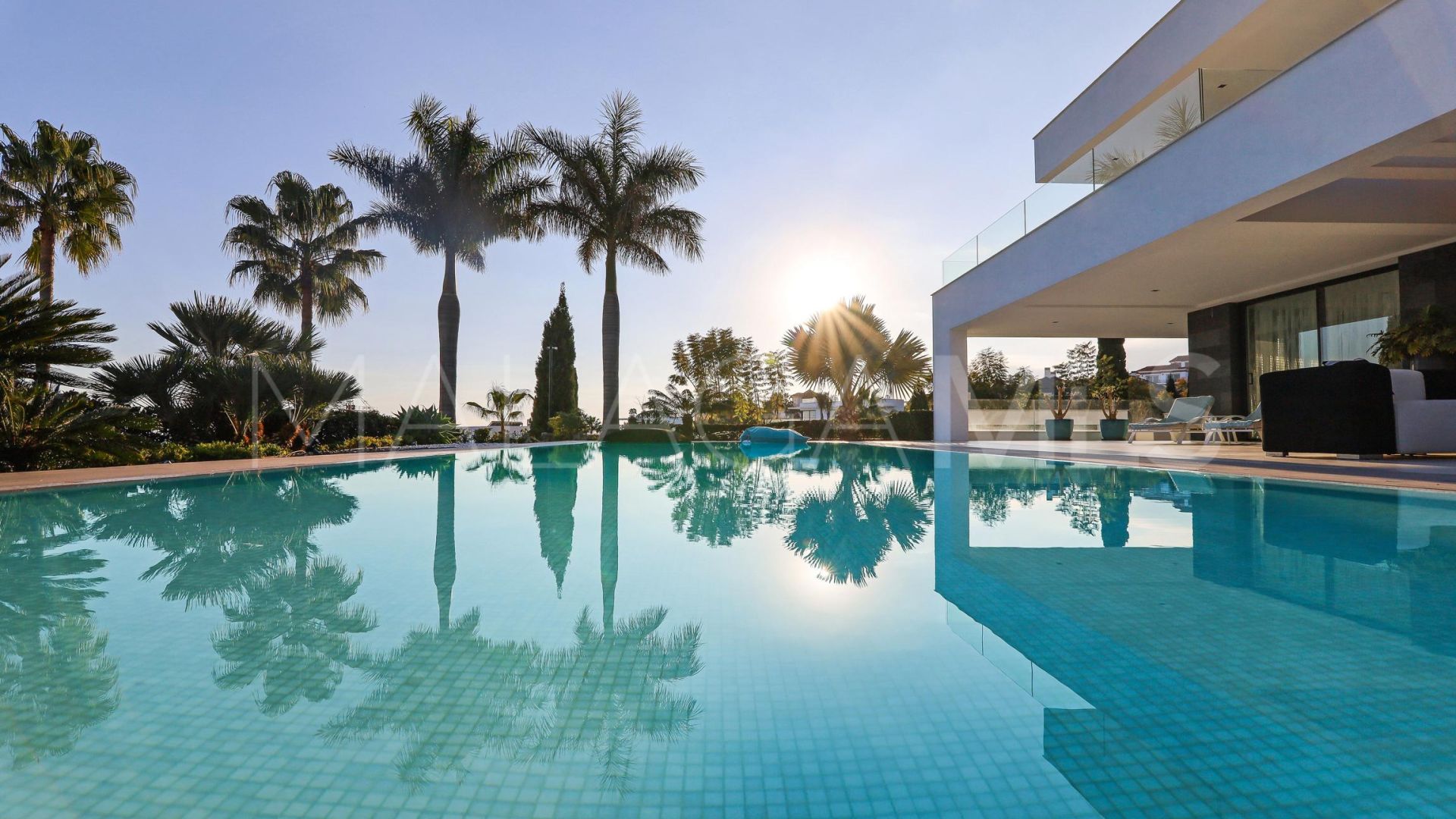 Villa for sale in Los Flamingos Golf