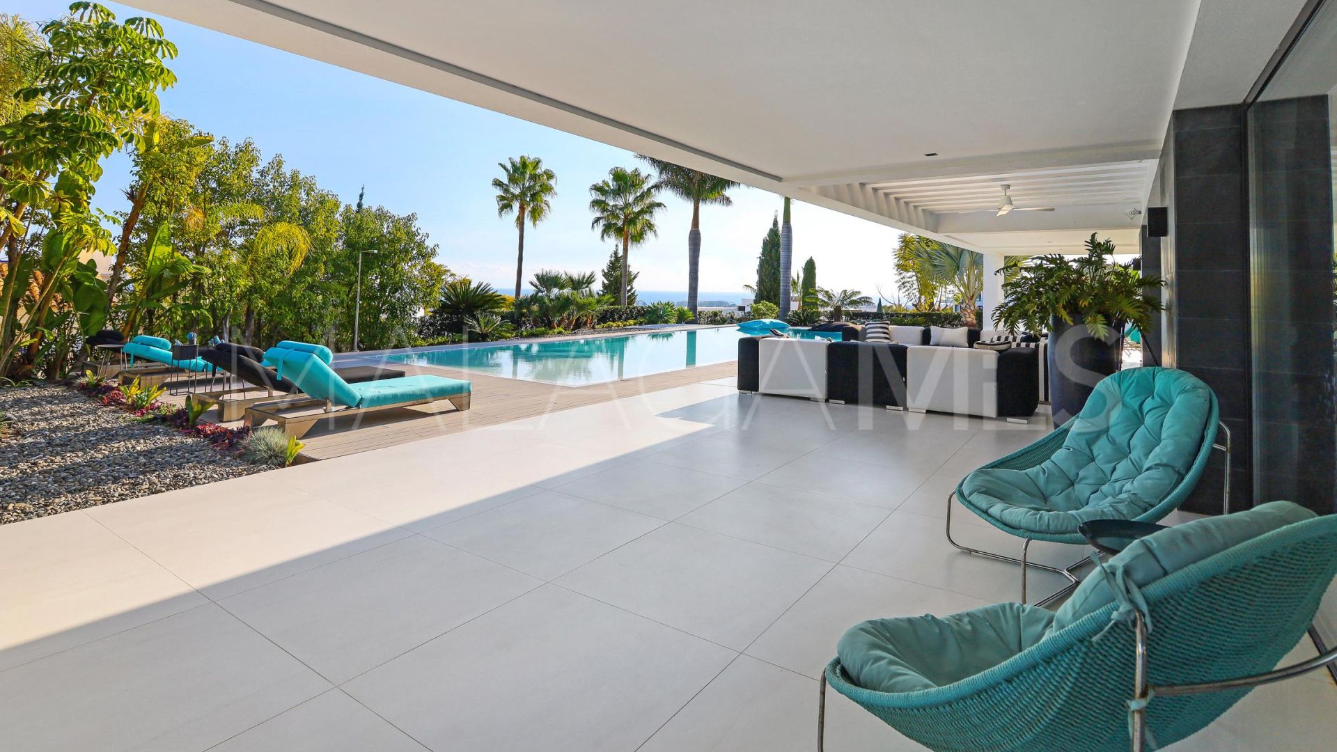 Villa for sale in Los Flamingos Golf