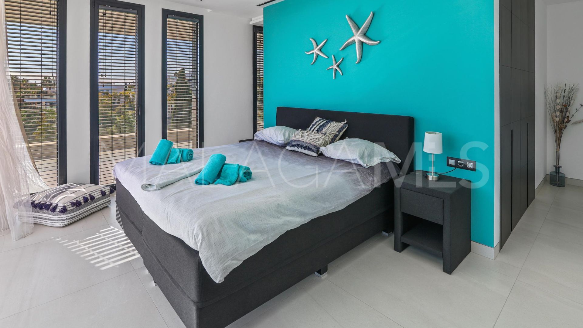 Villa for sale in Los Flamingos Golf