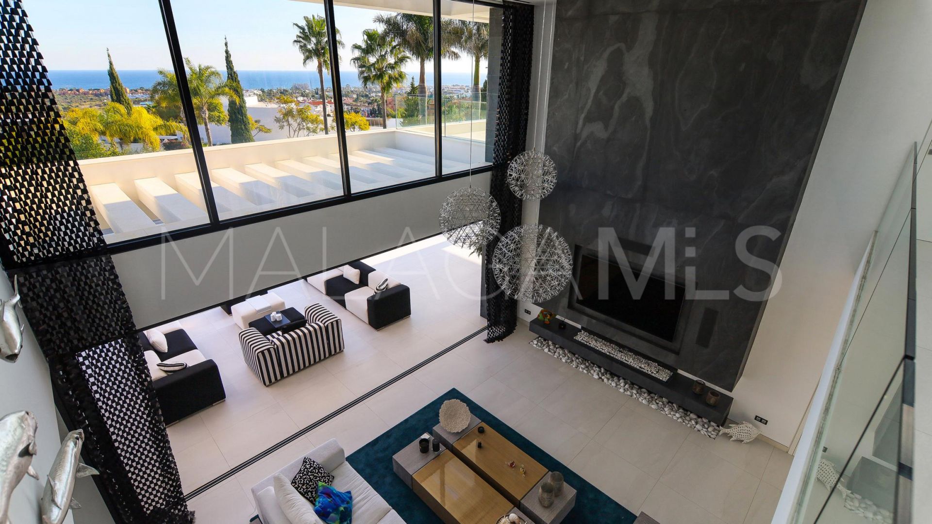 Villa for sale in Los Flamingos Golf