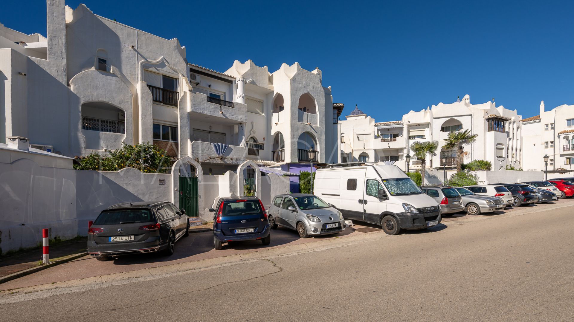 Erdgeschosswohnung for sale in Calahonda