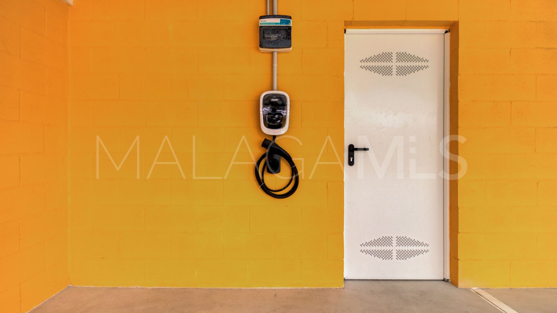 Apartment for sale in El Higueron with 2 bedrooms