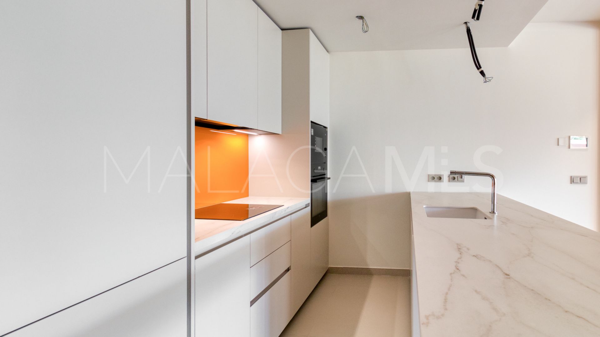 Apartment for sale in El Higueron with 2 bedrooms