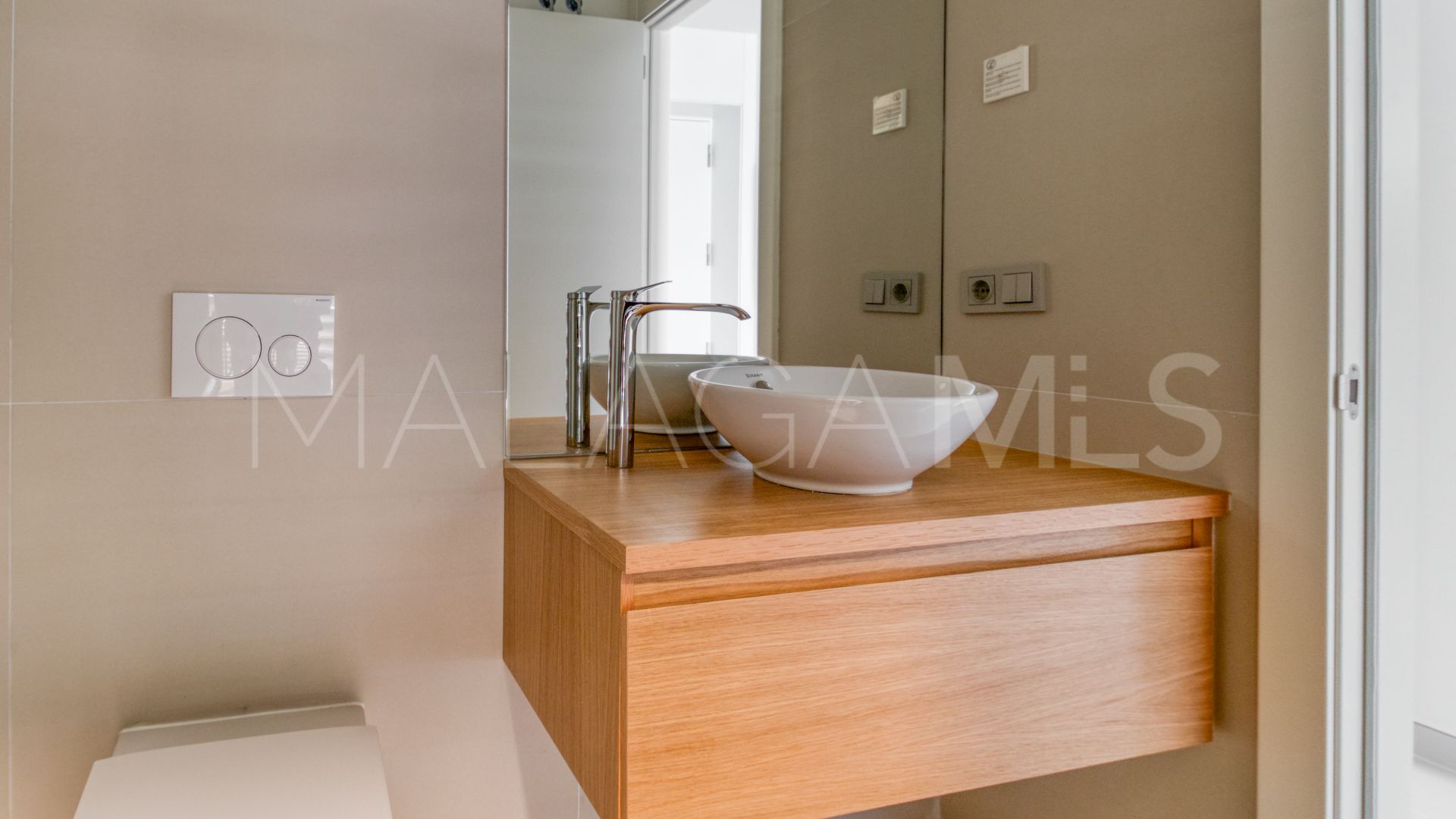 Apartment for sale in El Higueron with 2 bedrooms