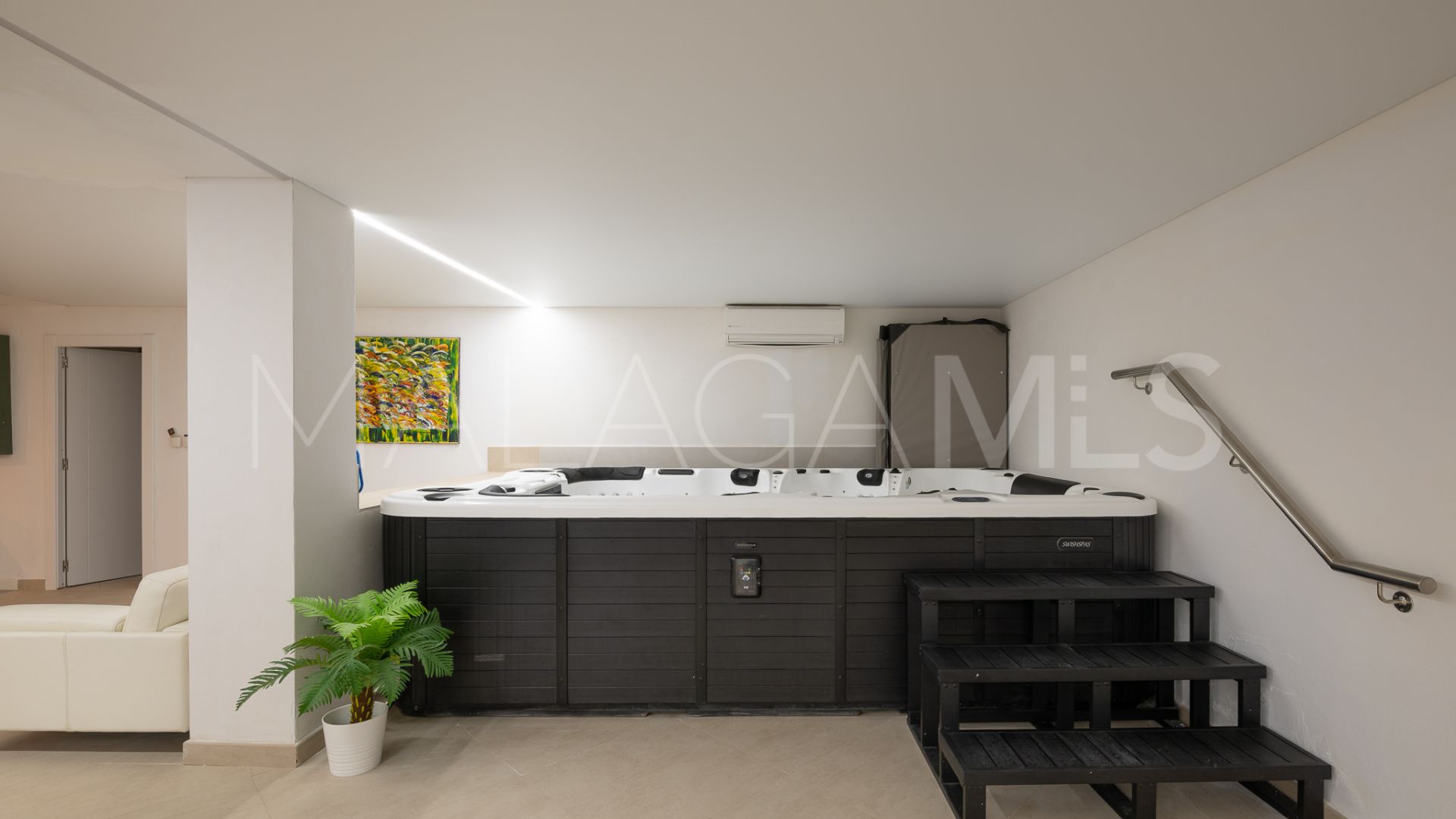 Hus i byn for sale in Hacienda las Chapas