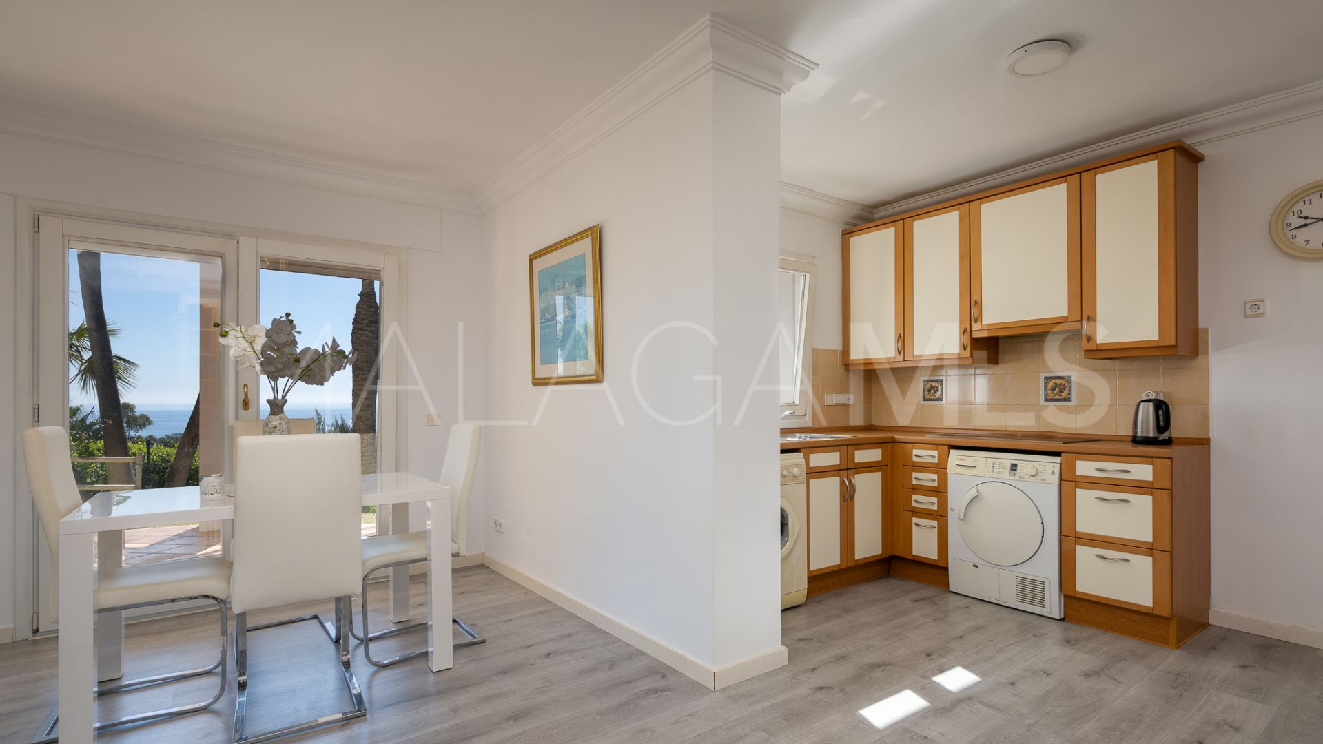 Hus i byn for sale in Hacienda las Chapas